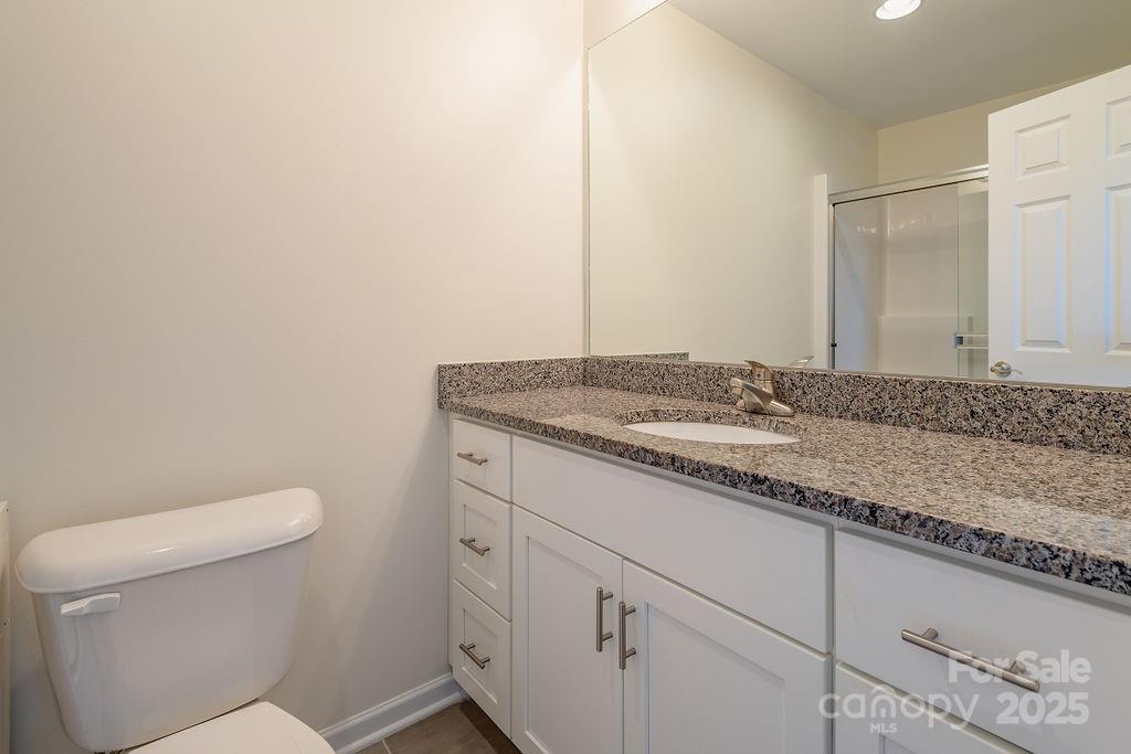 1106 Lynwood Forest Road Property Photo 15