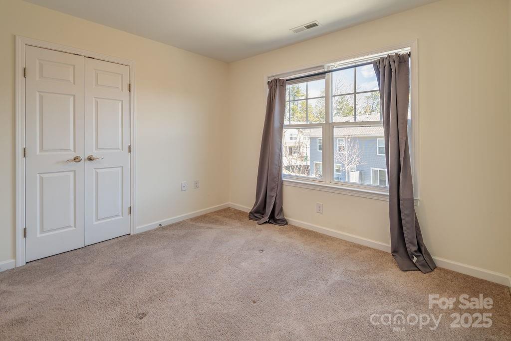 1106 Lynwood Forest Road Property Photo 18