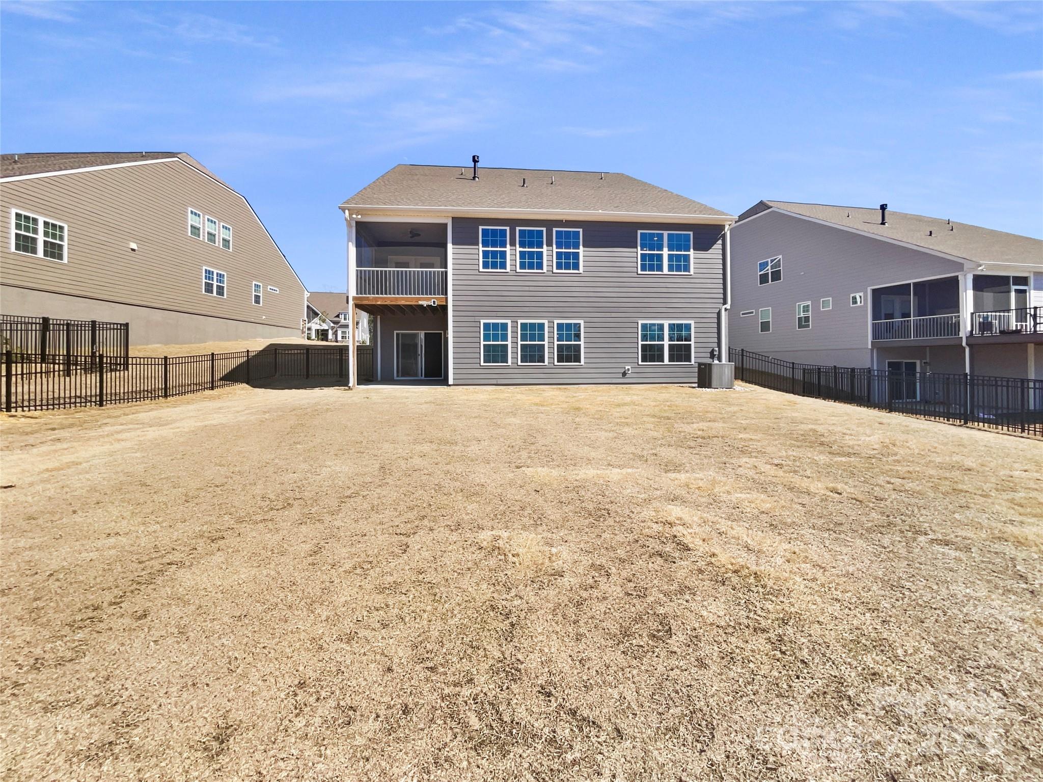 15633 Aviary Orchard Way Property Photo 8