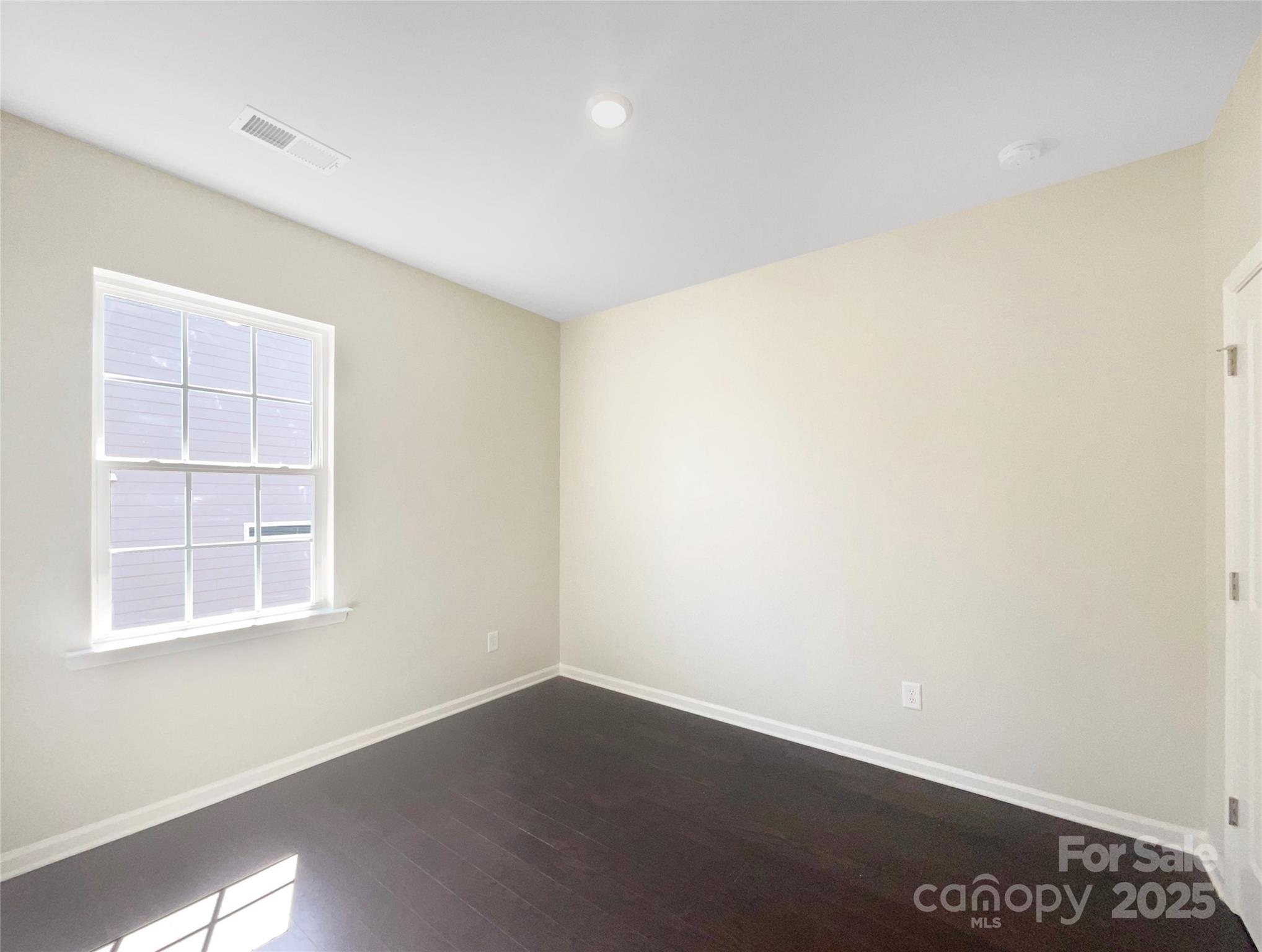 15633 Aviary Orchard Way Property Photo 9