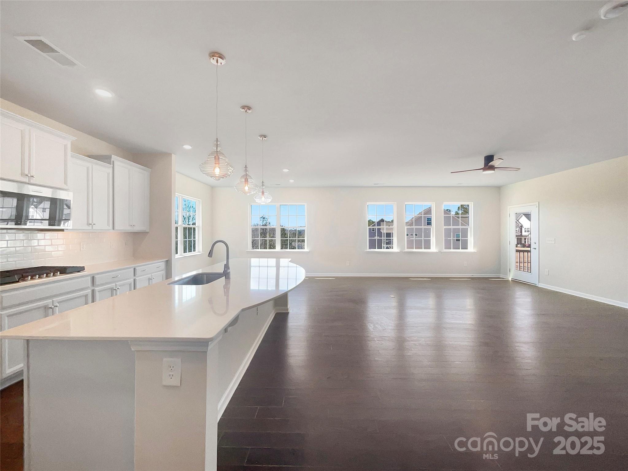 15633 Aviary Orchard Way Property Photo 13