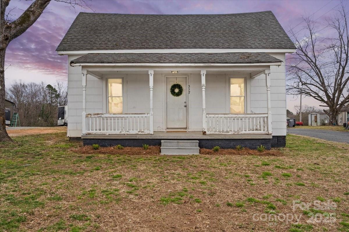 517 S Central Avenue Property Photo