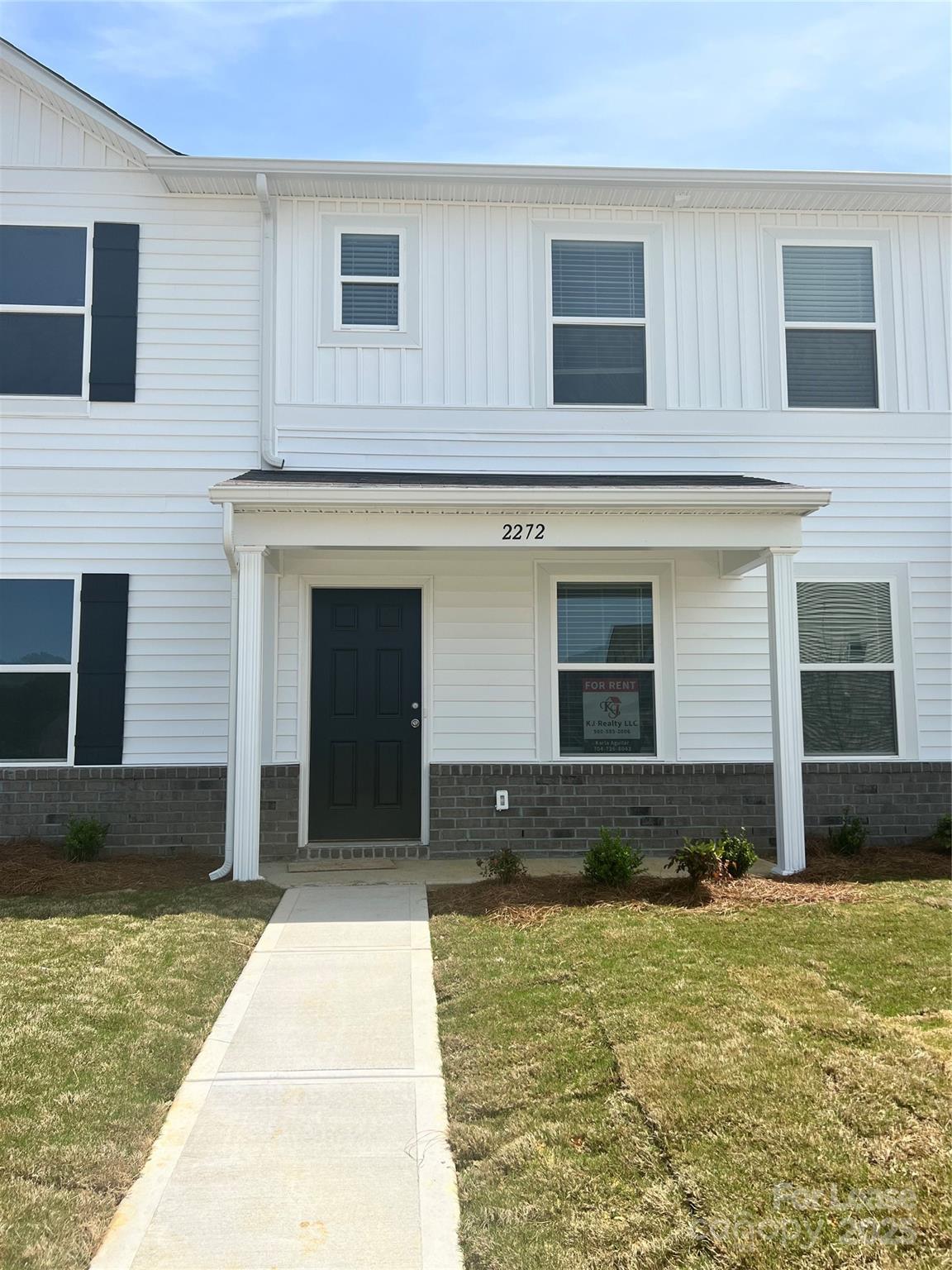 2272 Cranberry Way Property Photo