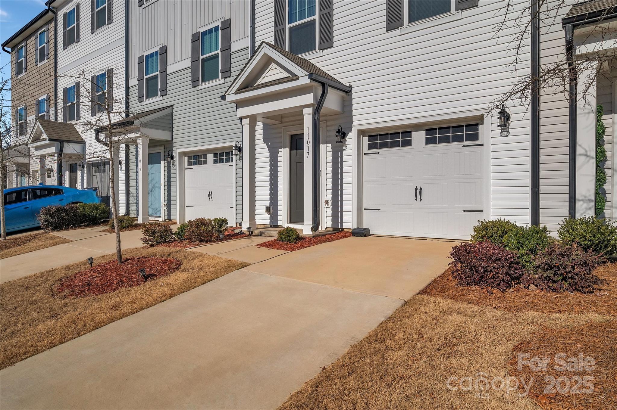 11017 Woodland Creek Way Property Photo