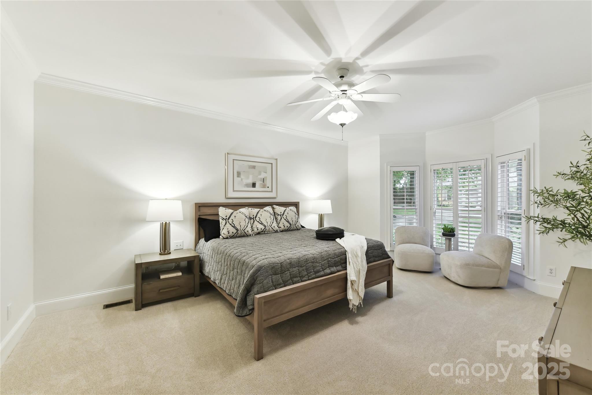 2411 Calais Place Property Photo 21