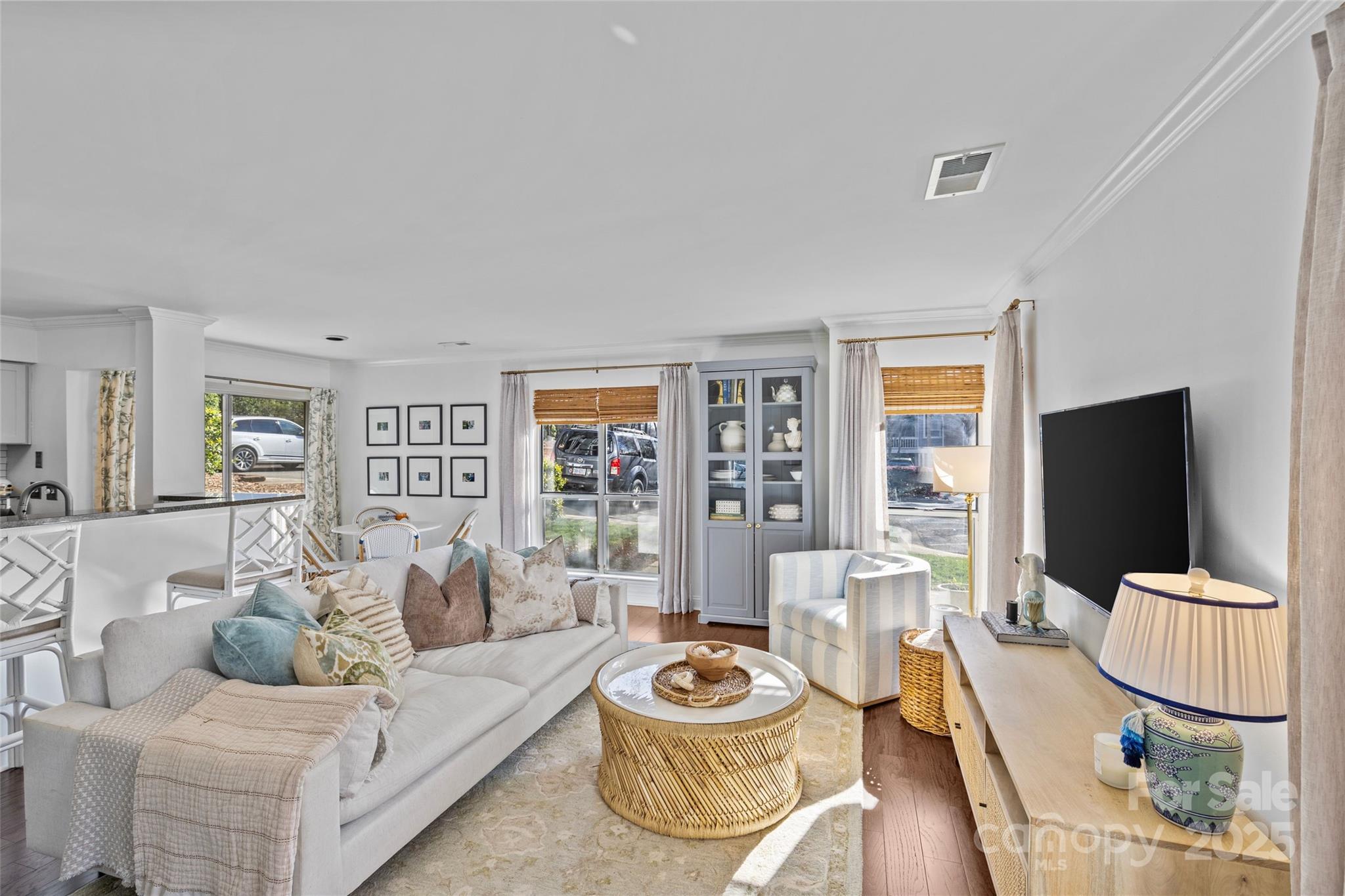 2500 Cranbrook Lane 2 Property Photo
