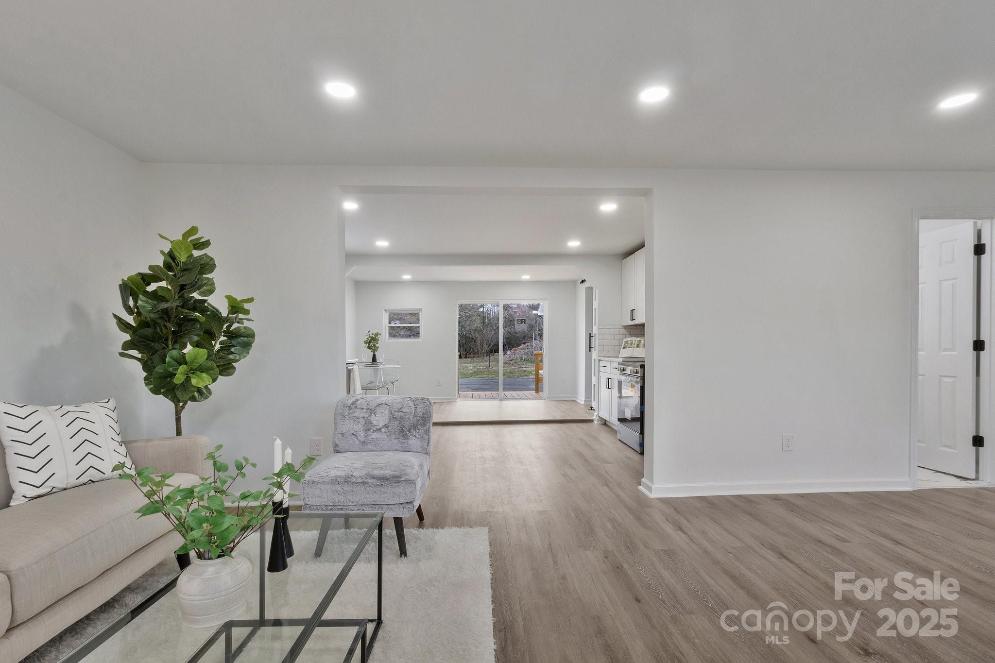 356 Hill Road Property Photo 9