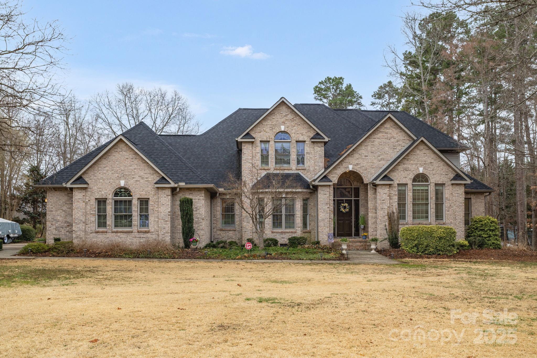 507 Saint Johns Drive Property Photo