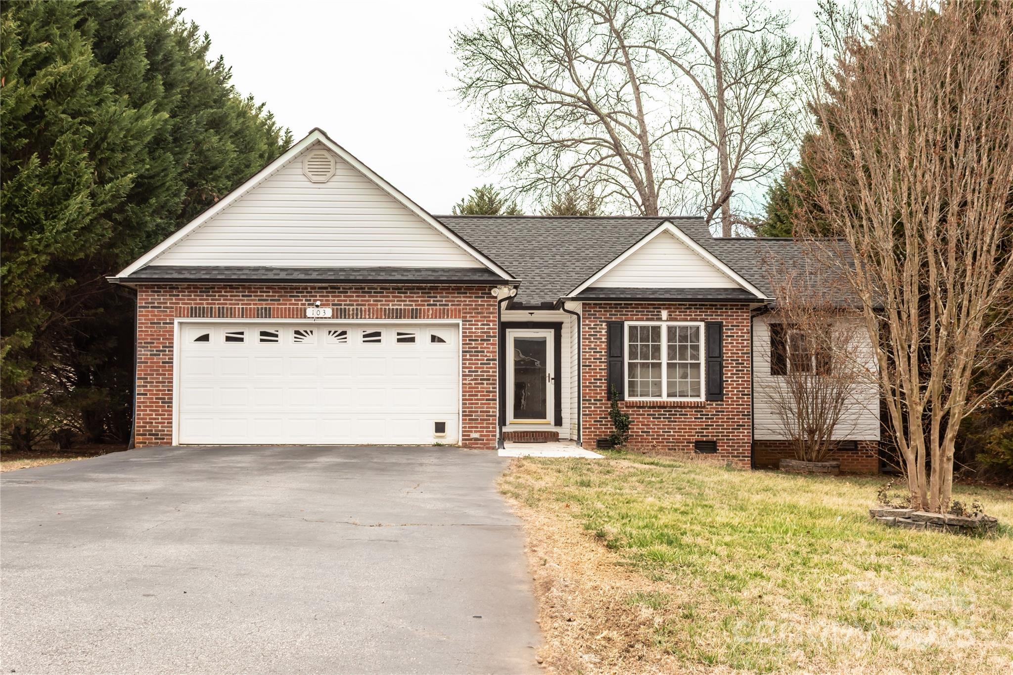 103 Pine Meadows Circle Property Photo