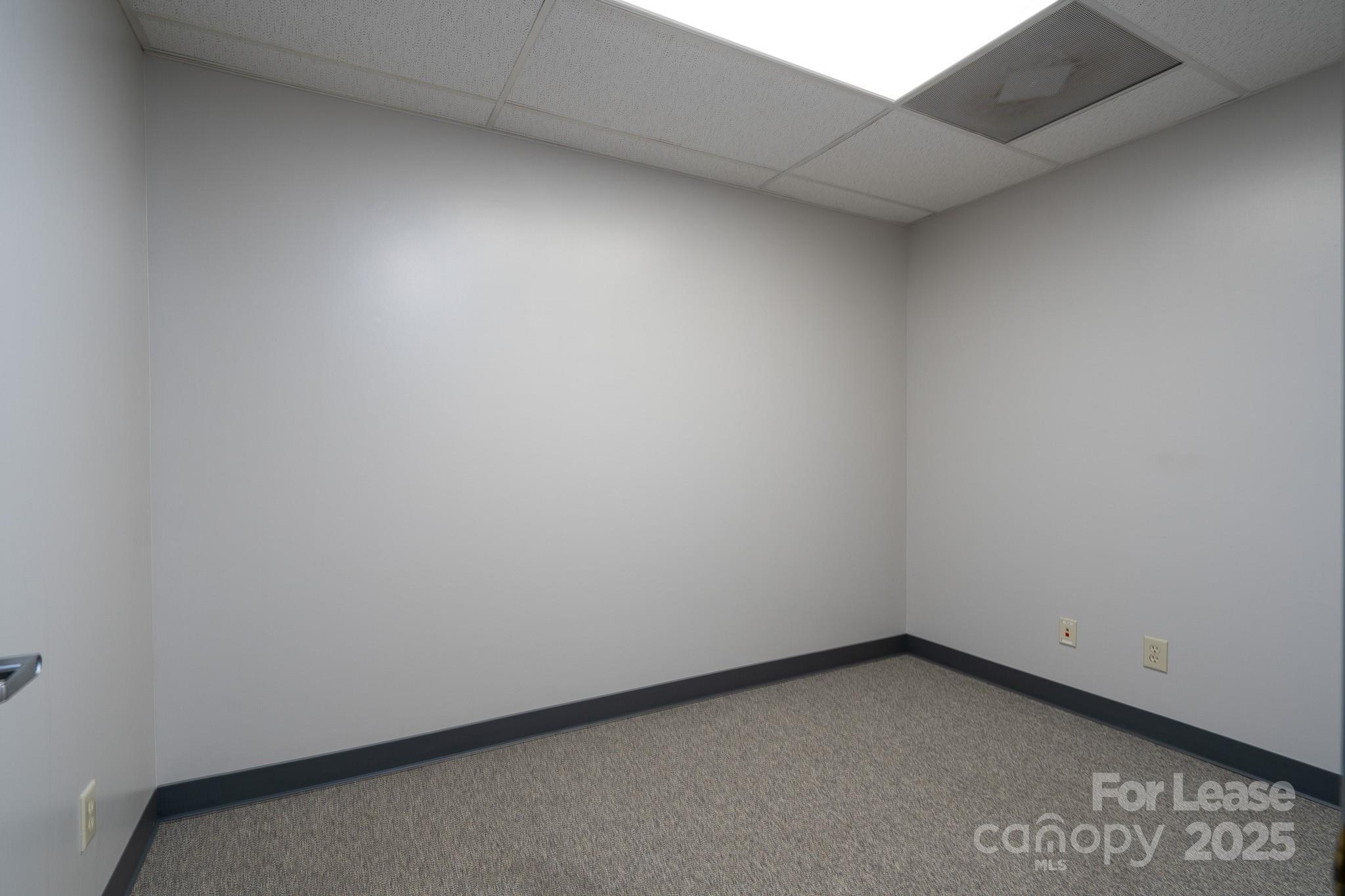 700 N Cannon Boulevard 109 Property Photo 10