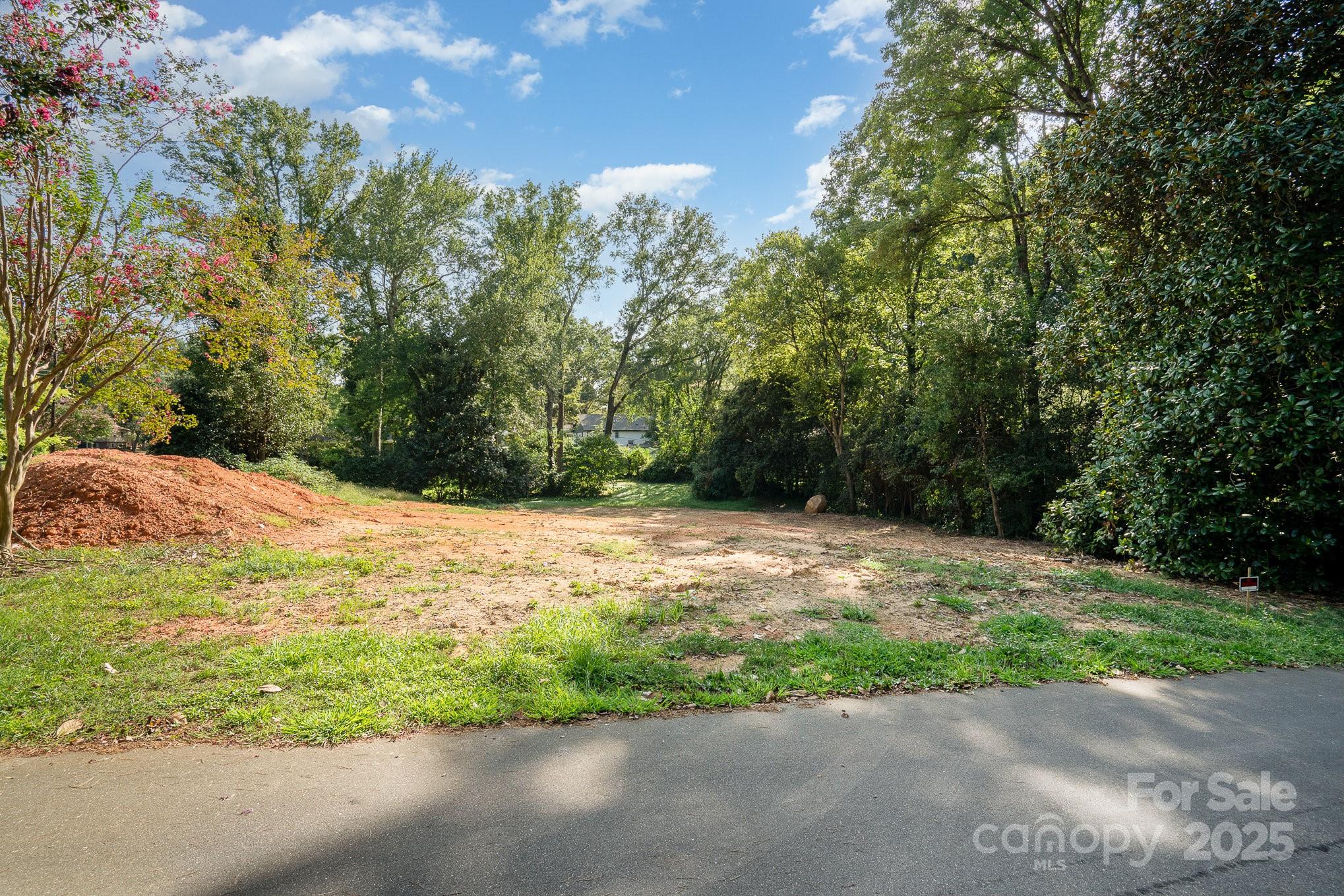 3010 Parkstone Drive Property Photo 10