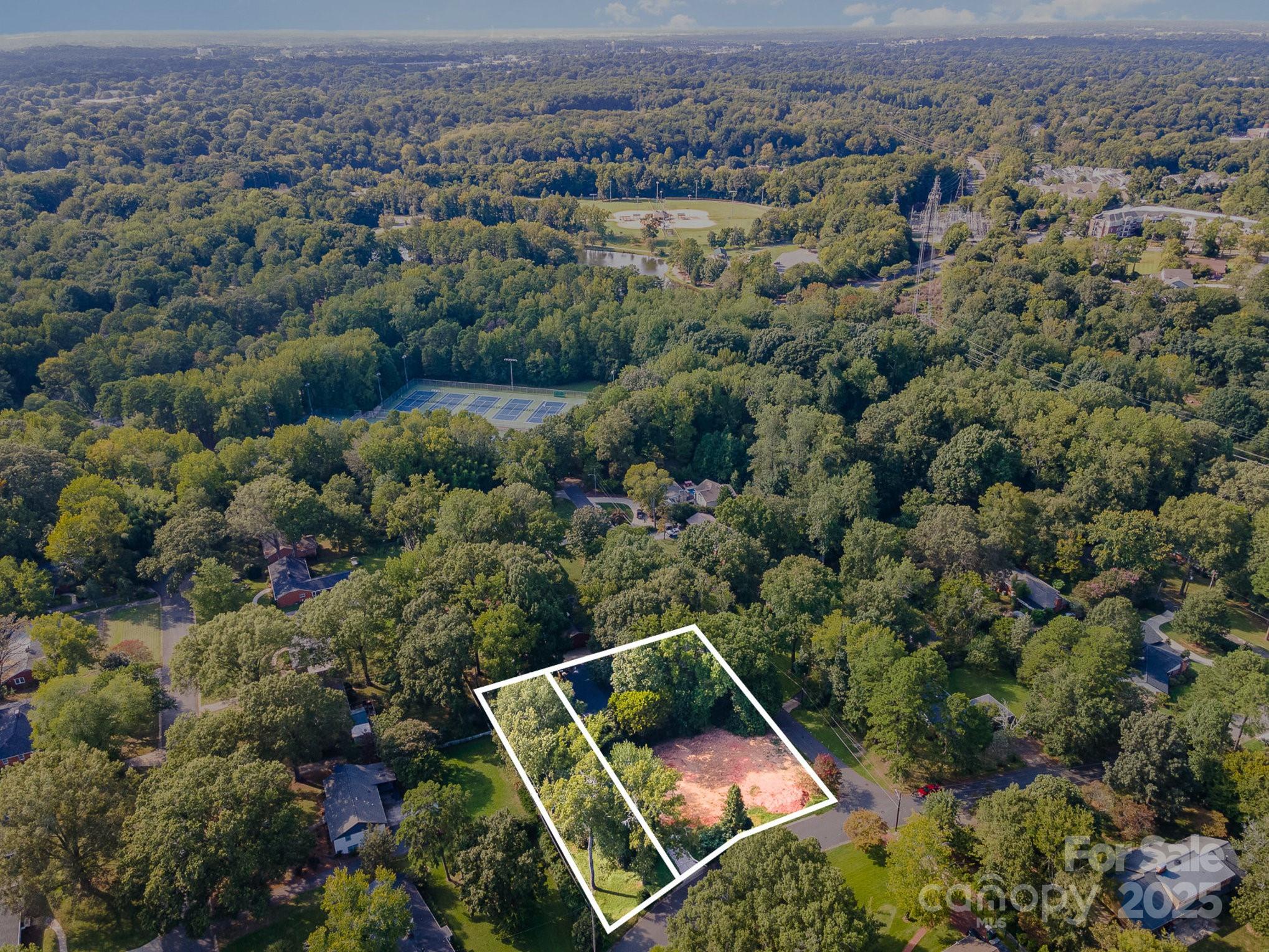 3010 Parkstone Drive Property Photo 12