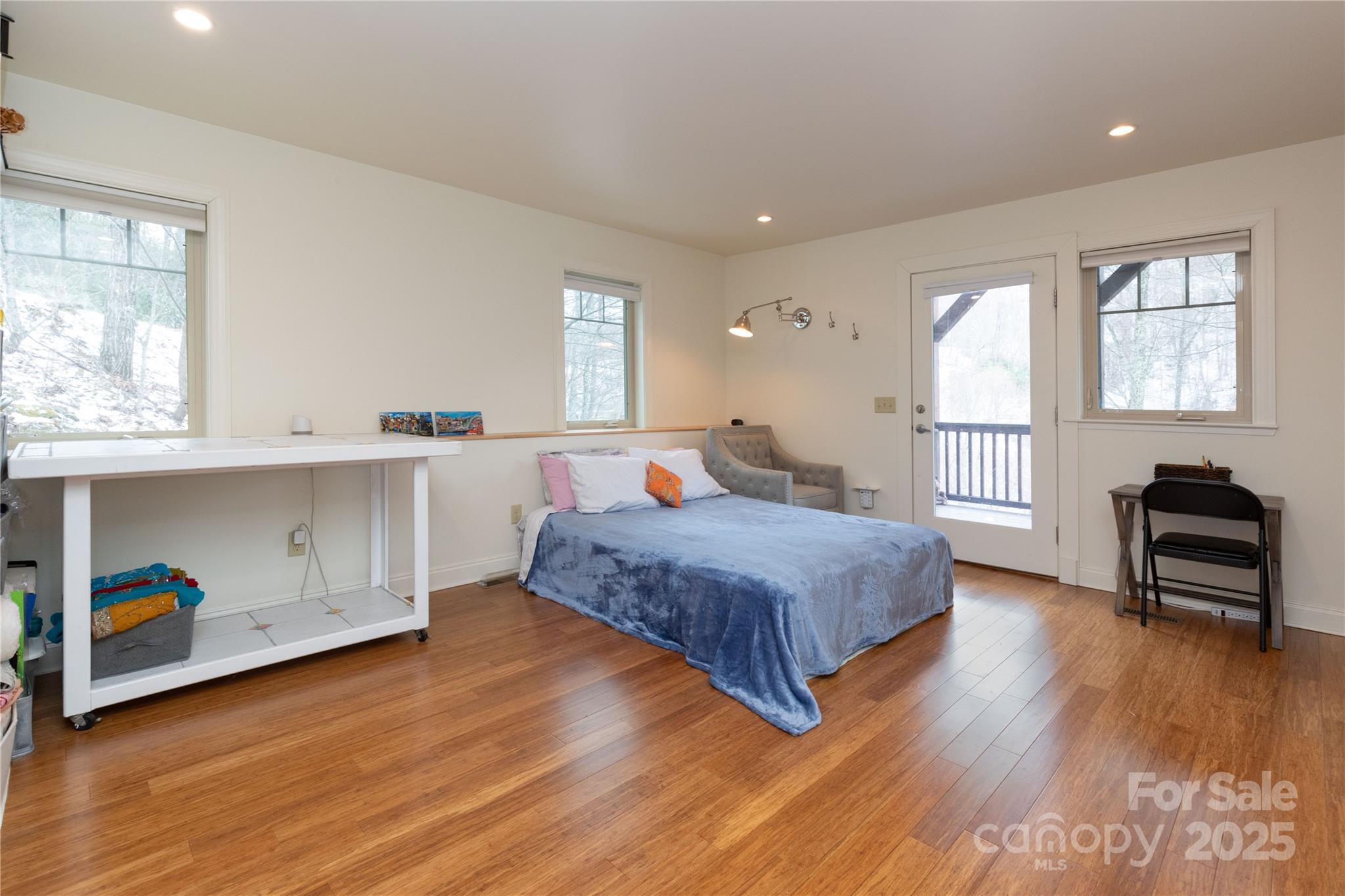 20 Lila Lane B Property Photo 14