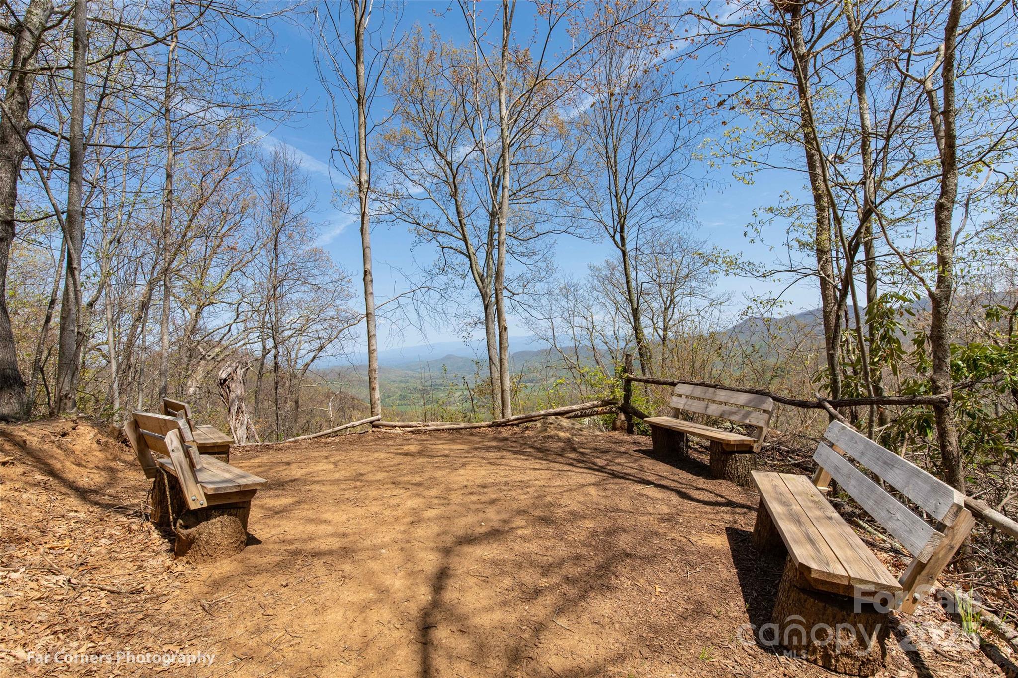 20 Lila Lane B Property Photo 32