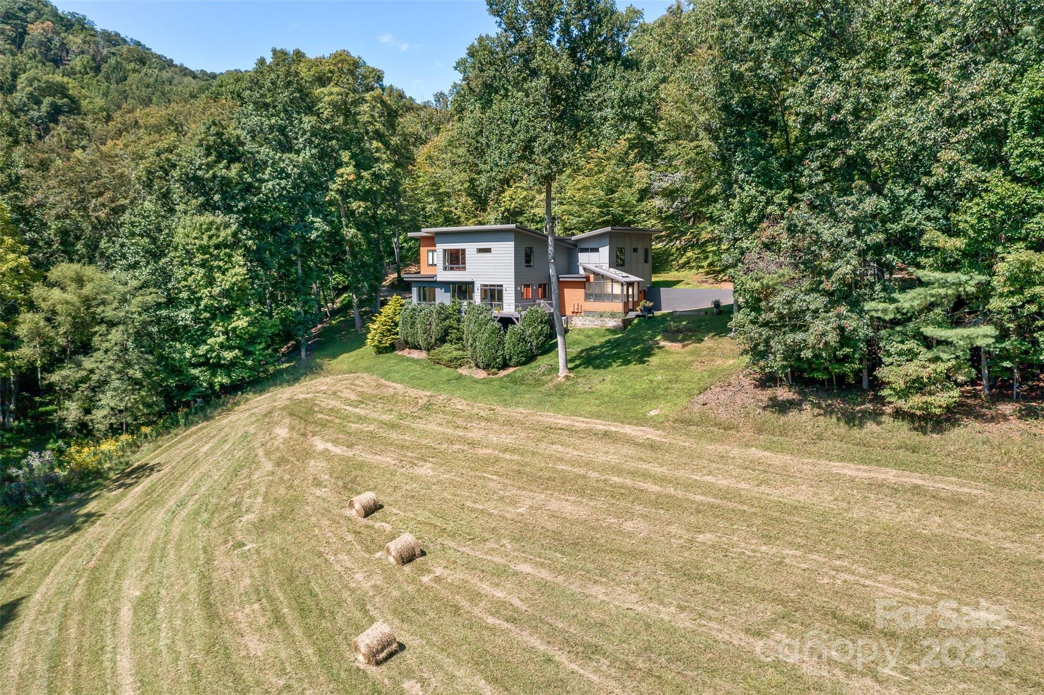 404 Amanda Drive Property Photo 13