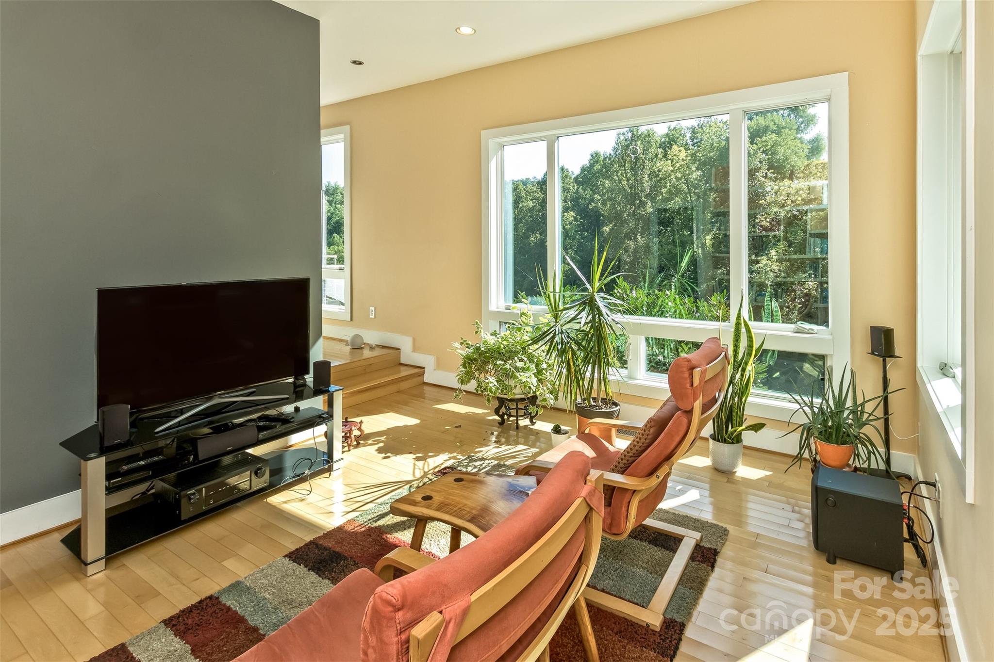 404 Amanda Drive Property Photo 15