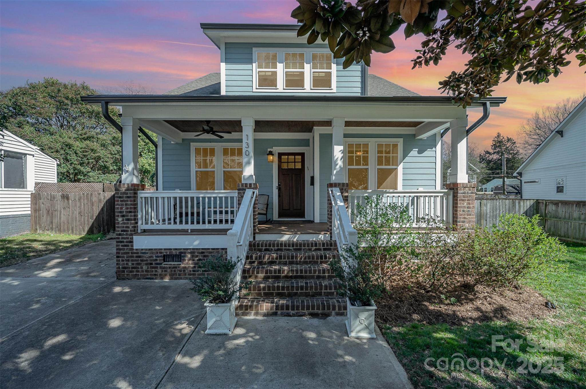 130 N Smallwood Place Property Photo