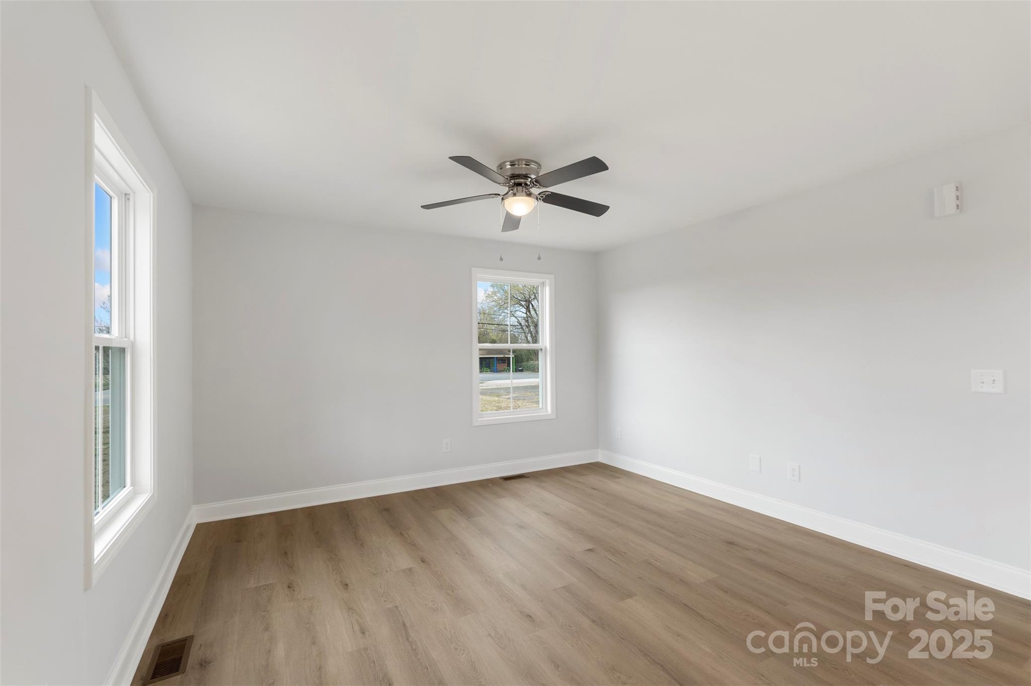423 N Caldwell Street 2 Property Photo 7