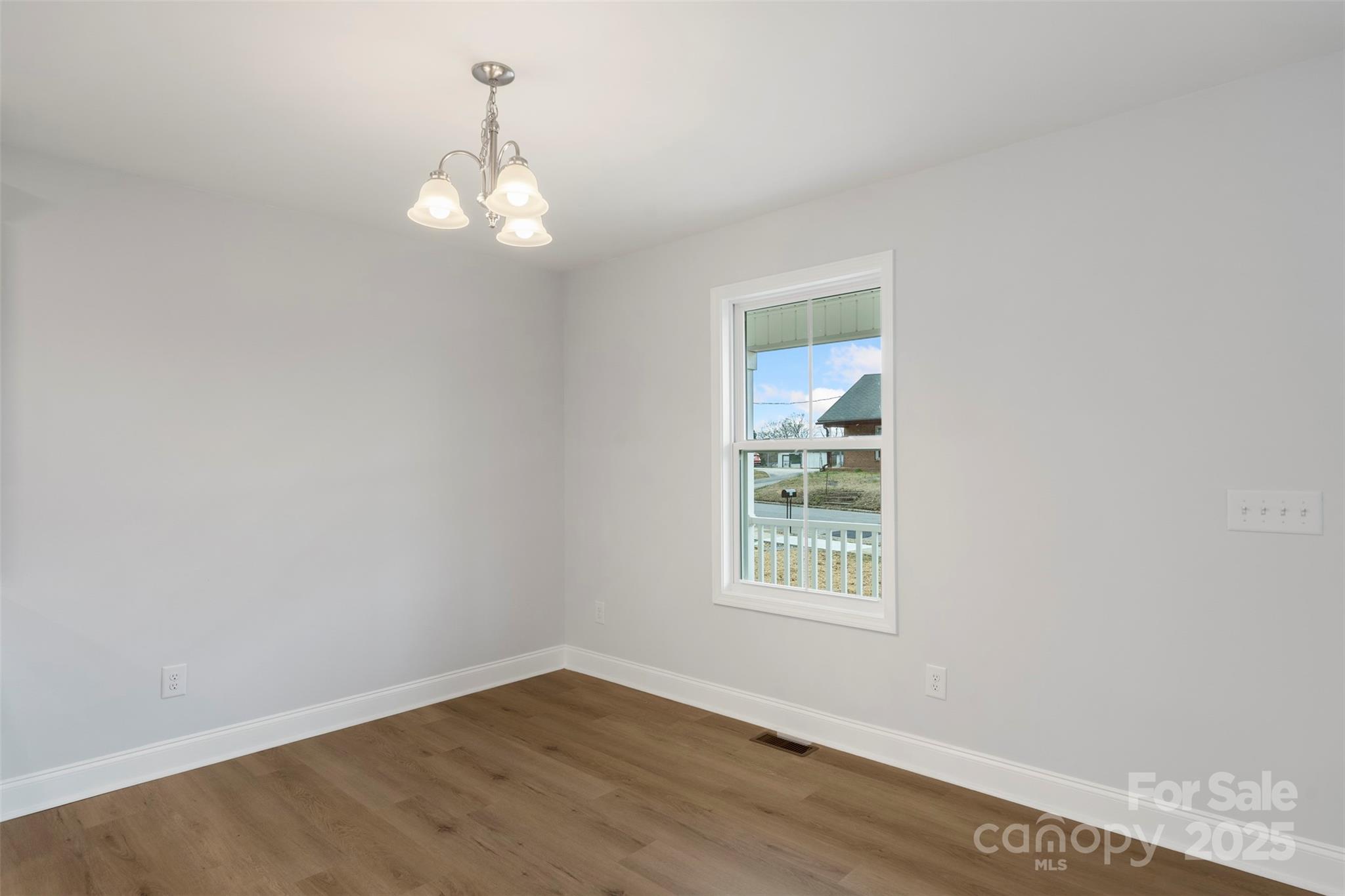 423 N Caldwell Street 2 Property Photo 12