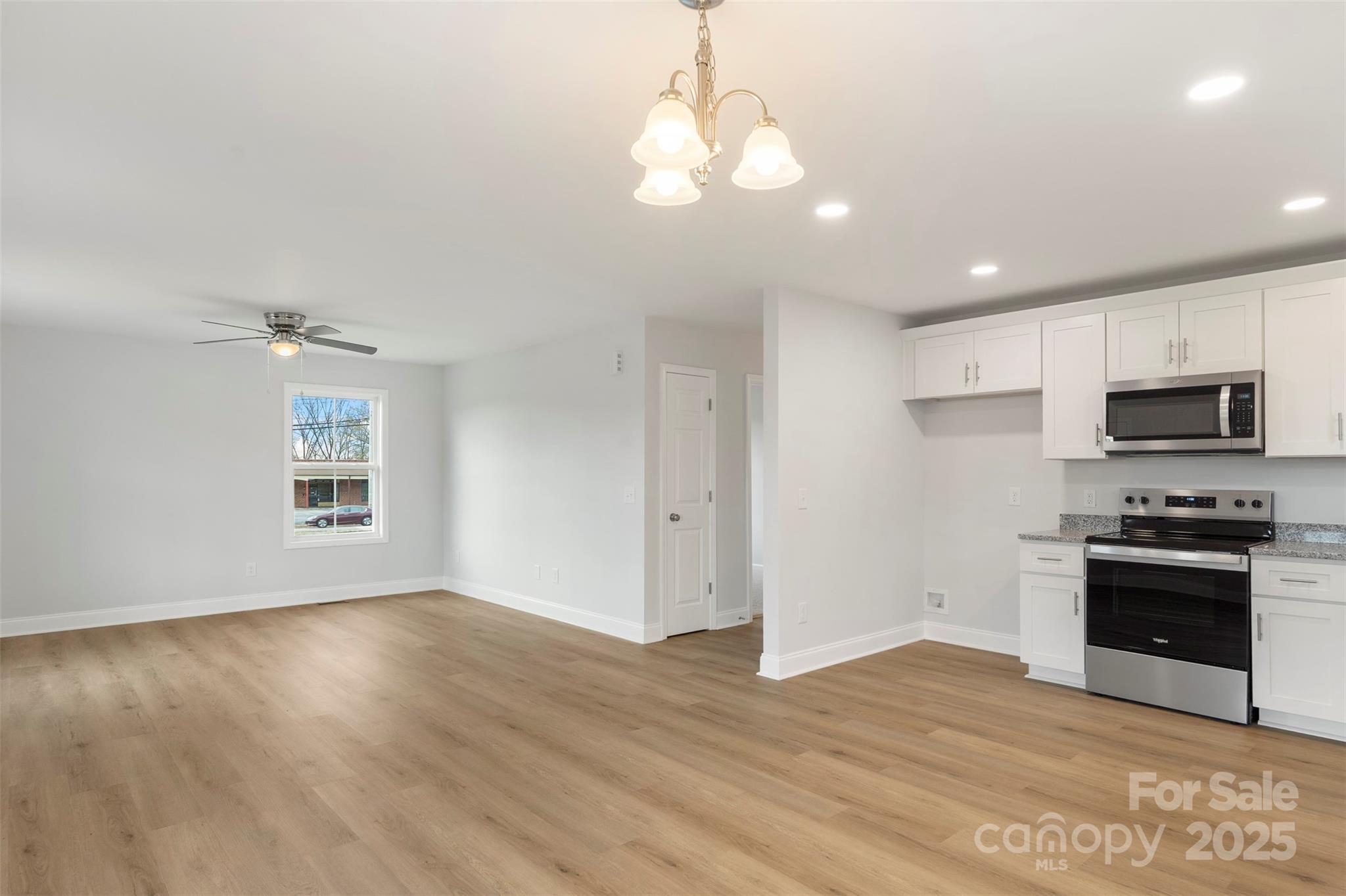 423 N Caldwell Street 2 Property Photo 13