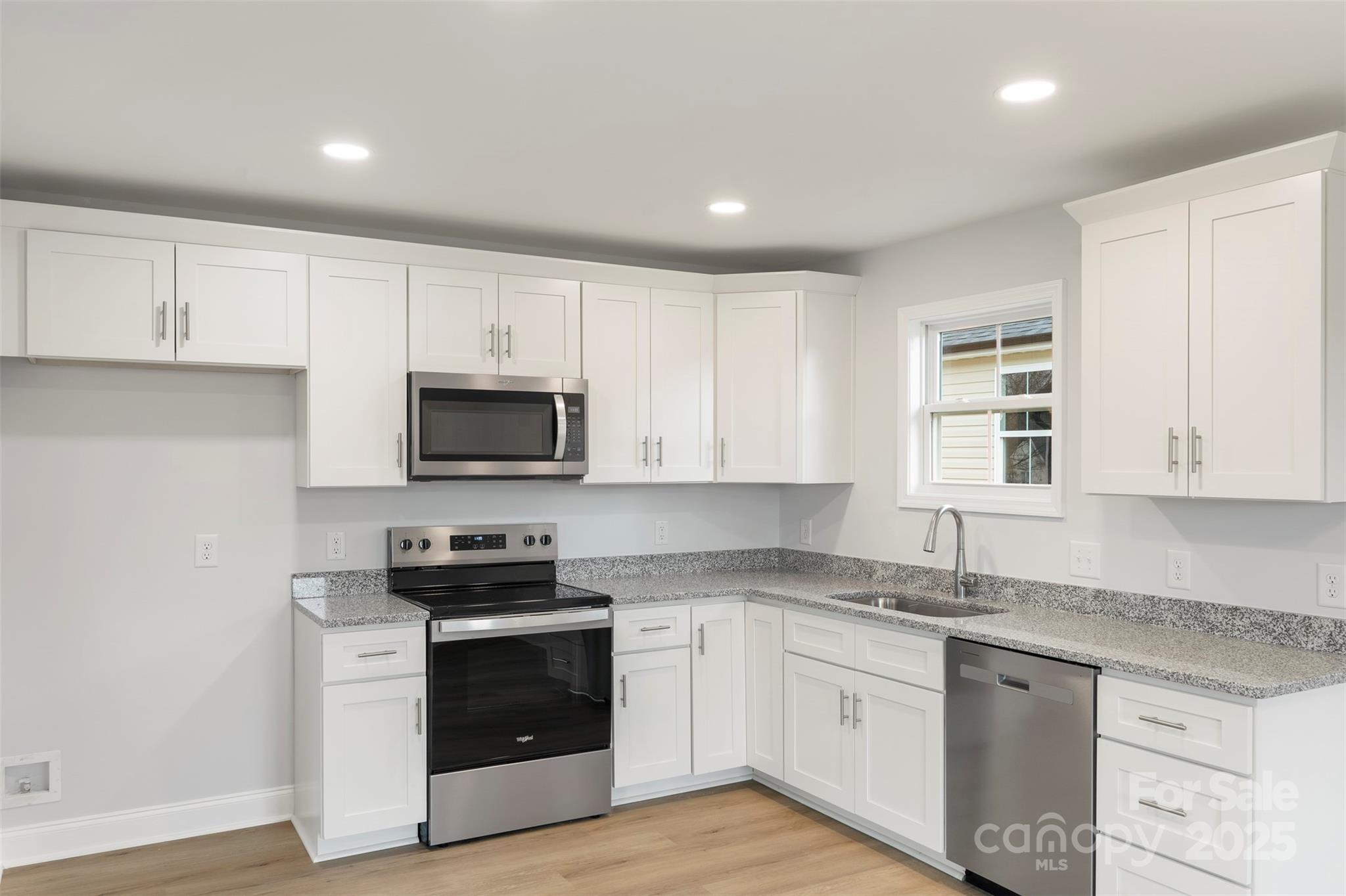 423 N Caldwell Street 2 Property Photo 15