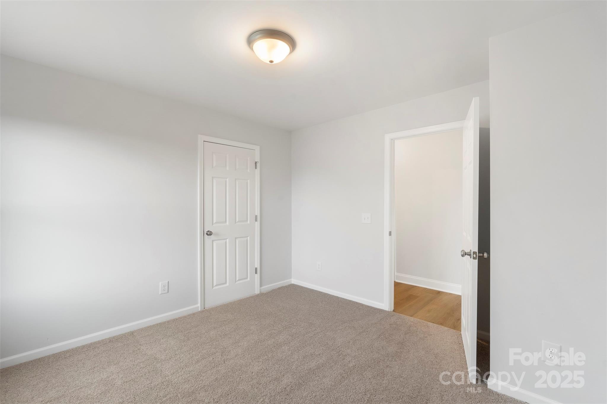 423 N Caldwell Street 2 Property Photo 27