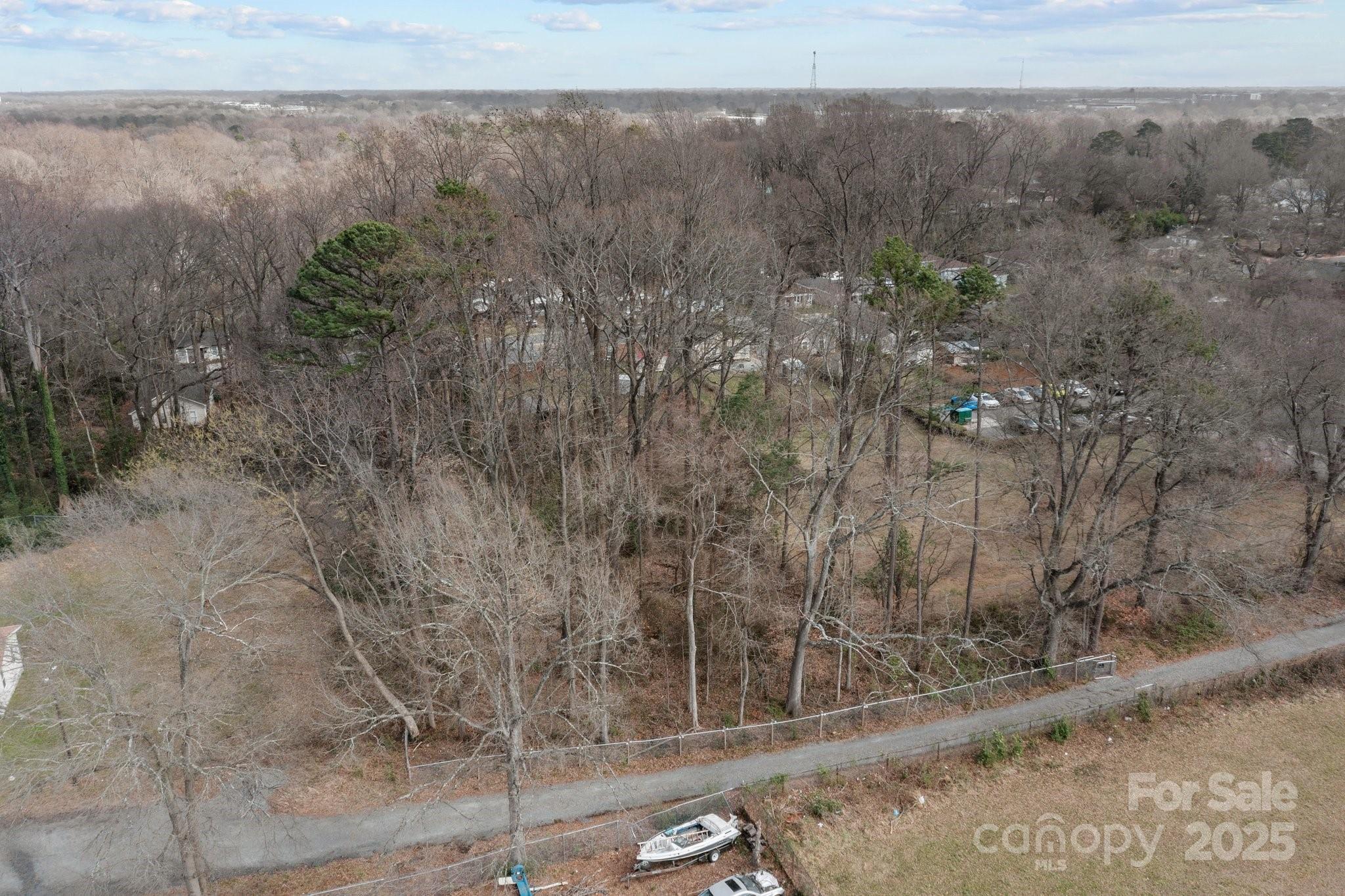 2330 Custer Street Property Photo 1