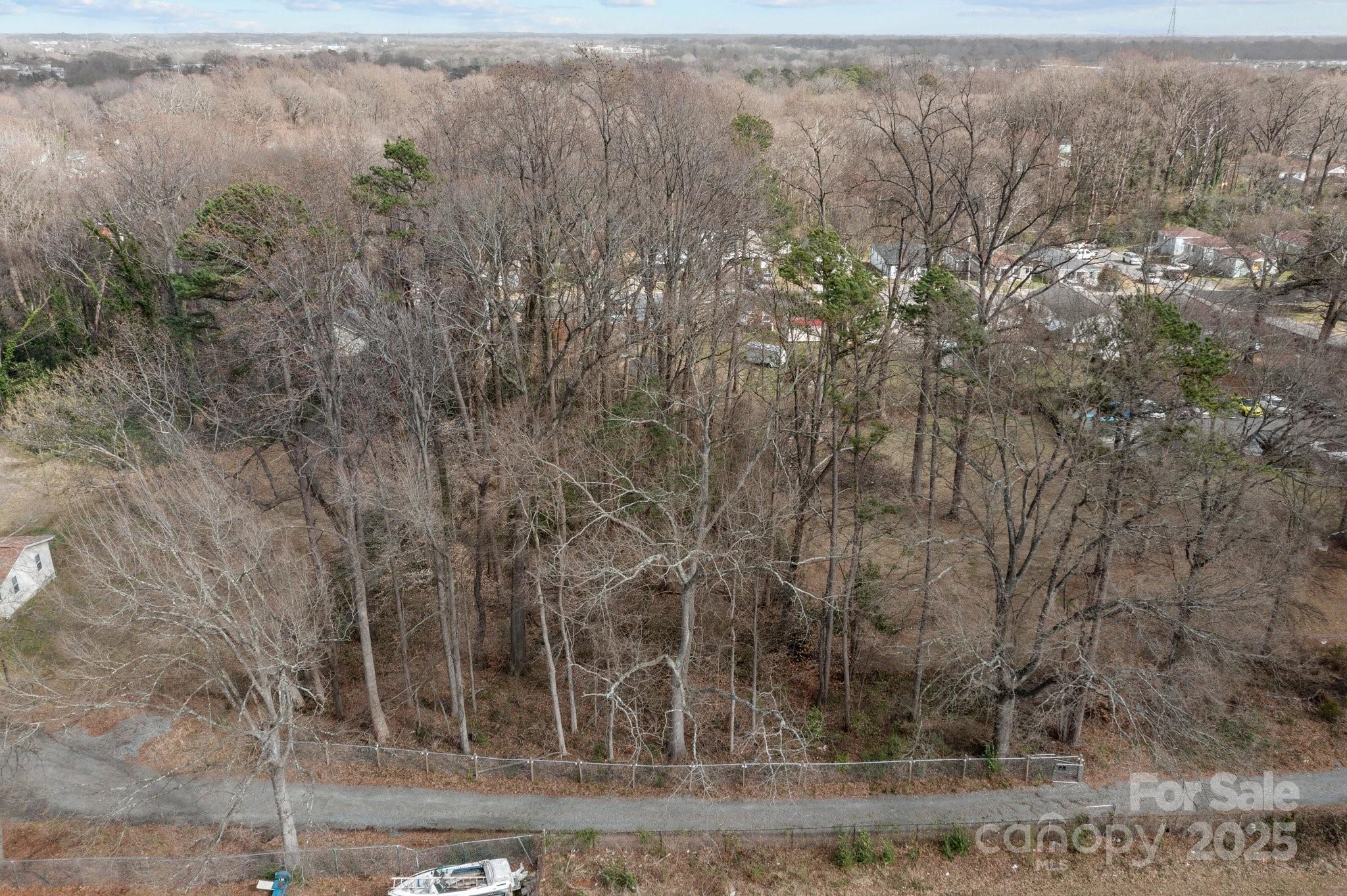 2326 Custer Street Property Photo