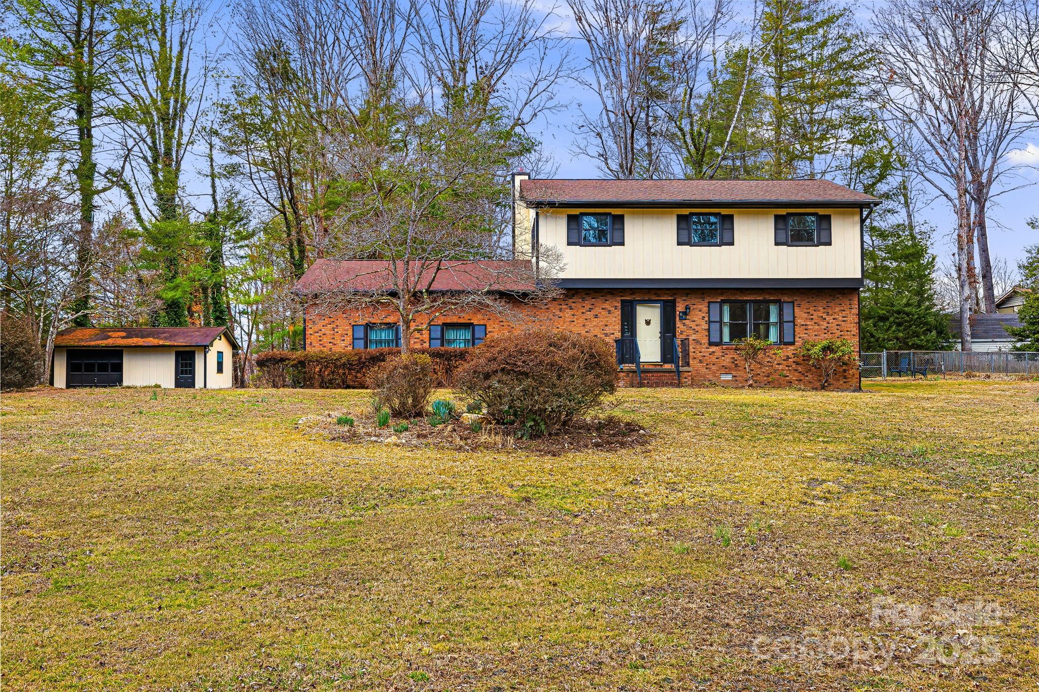 68 Wilkie Way Property Photo
