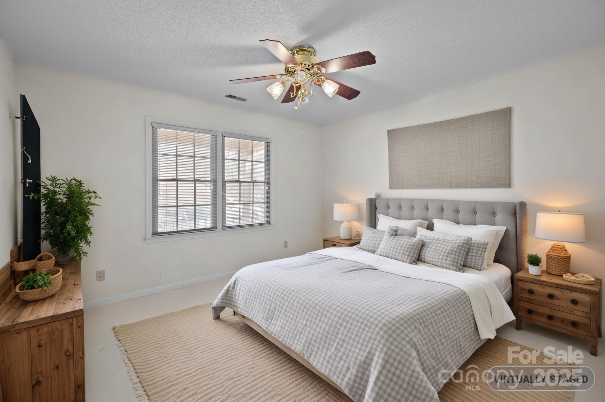 234 Pointe Circle Property Photo 9