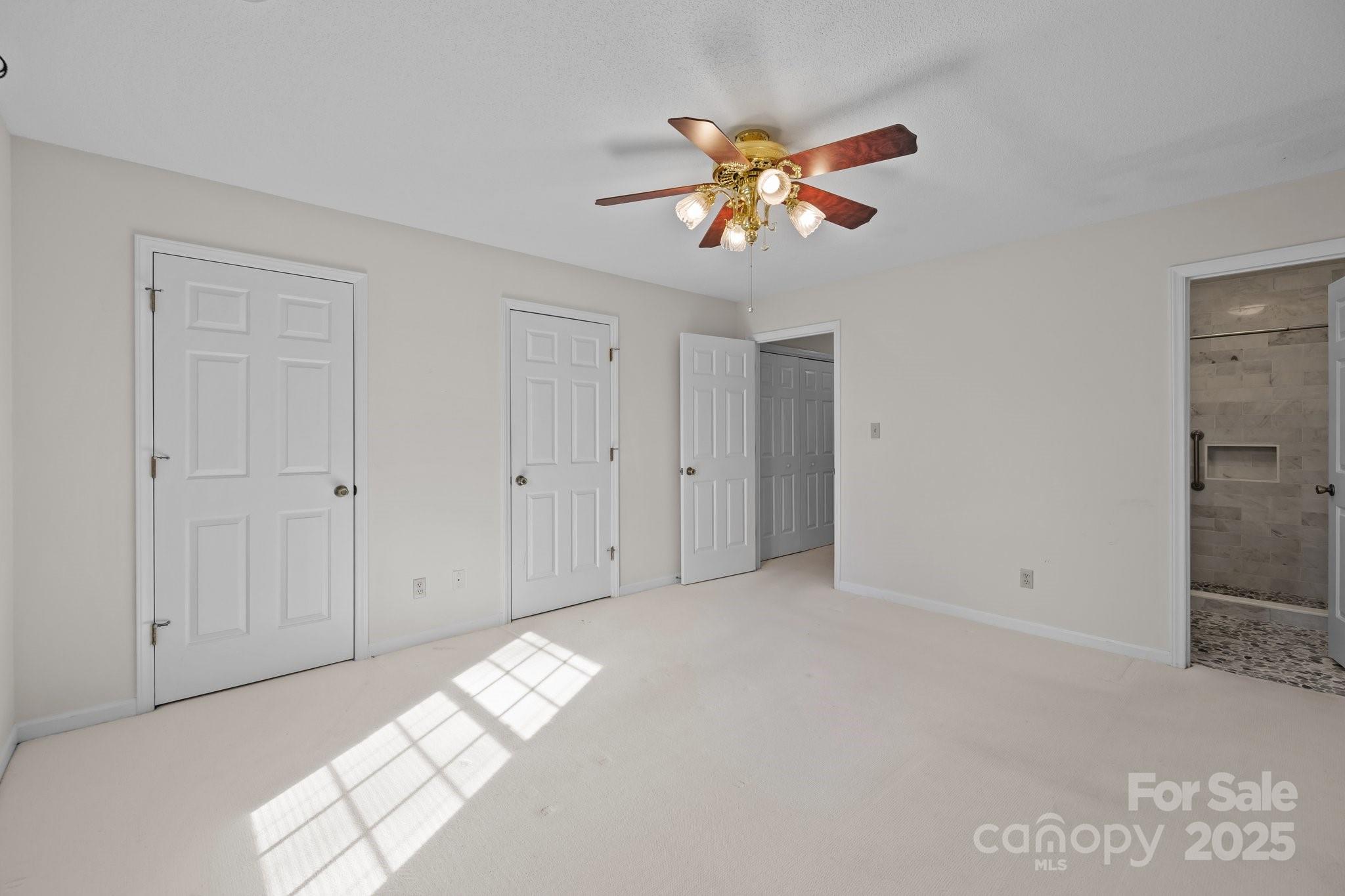 234 Pointe Circle Property Photo 13