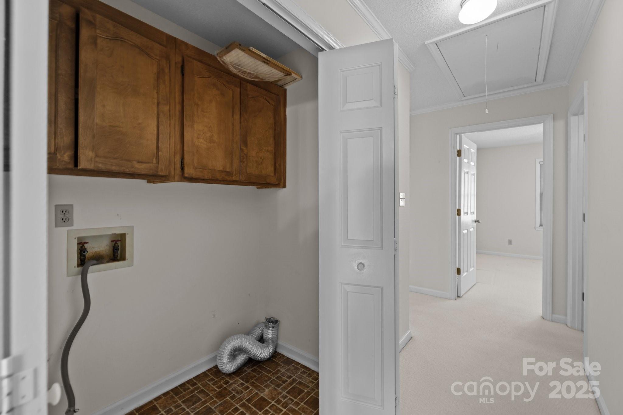 234 Pointe Circle Property Photo 17