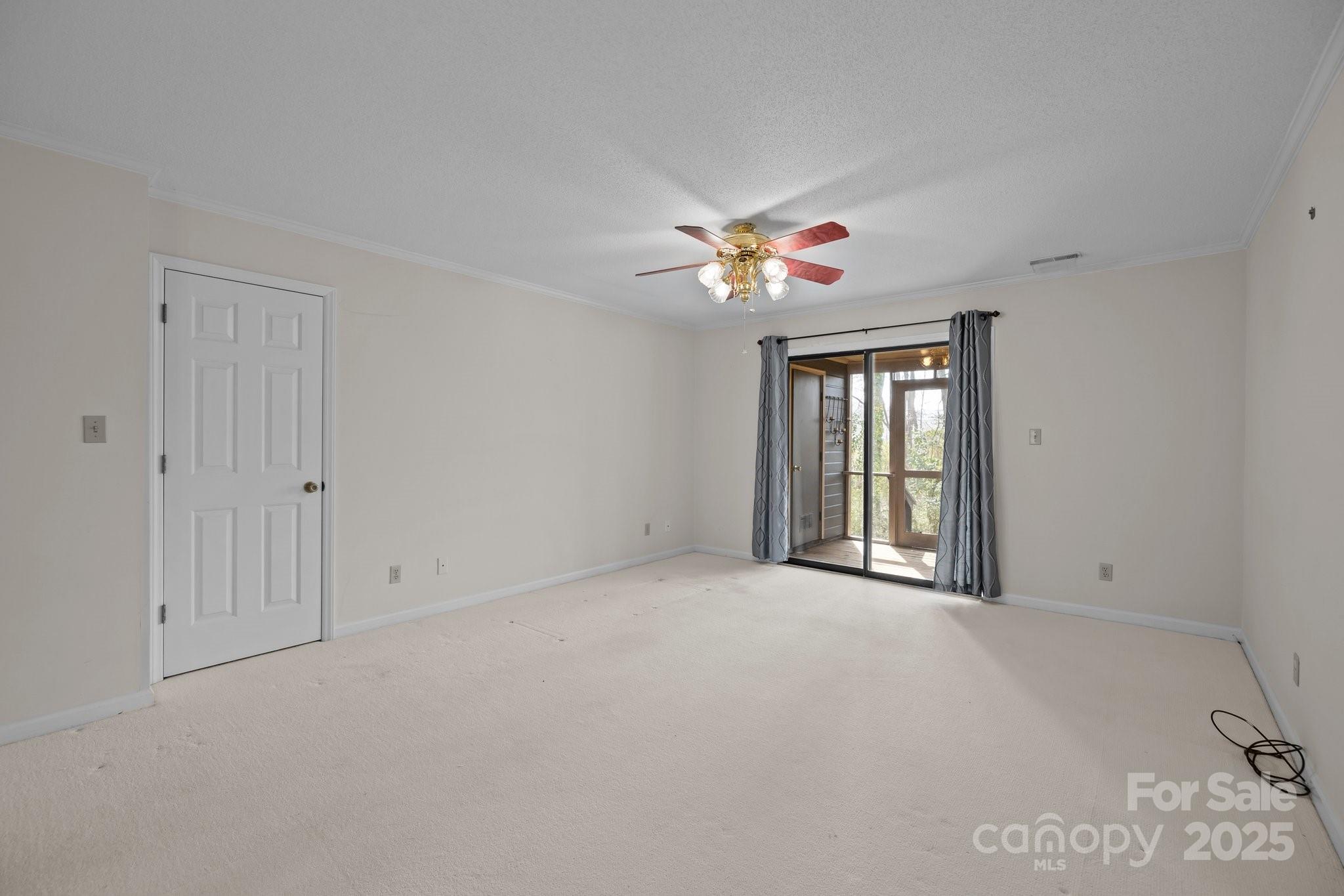 234 Pointe Circle Property Photo 30