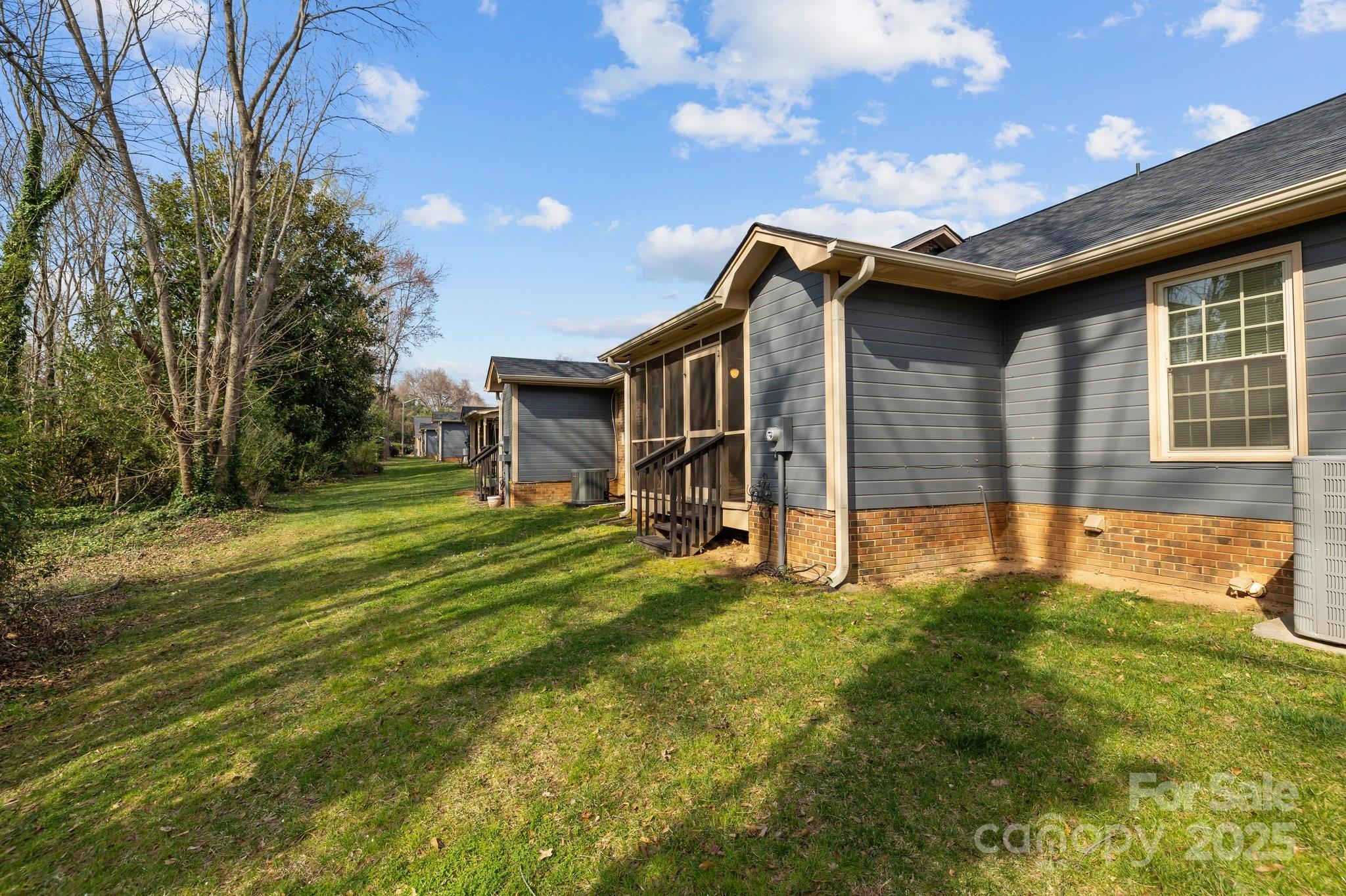 234 Pointe Circle Property Photo 37