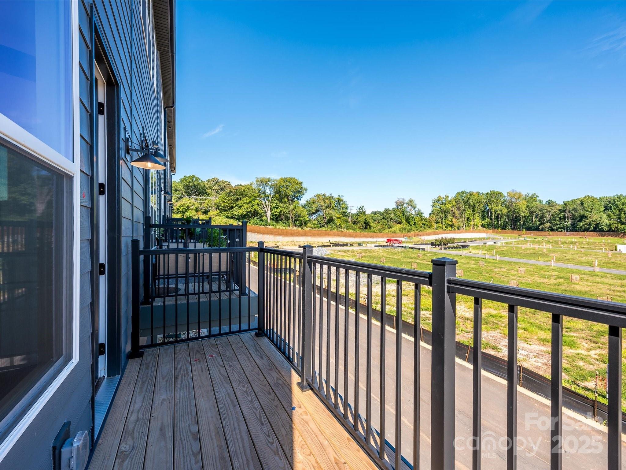 5711 Castlerea Drive Property Photo 8