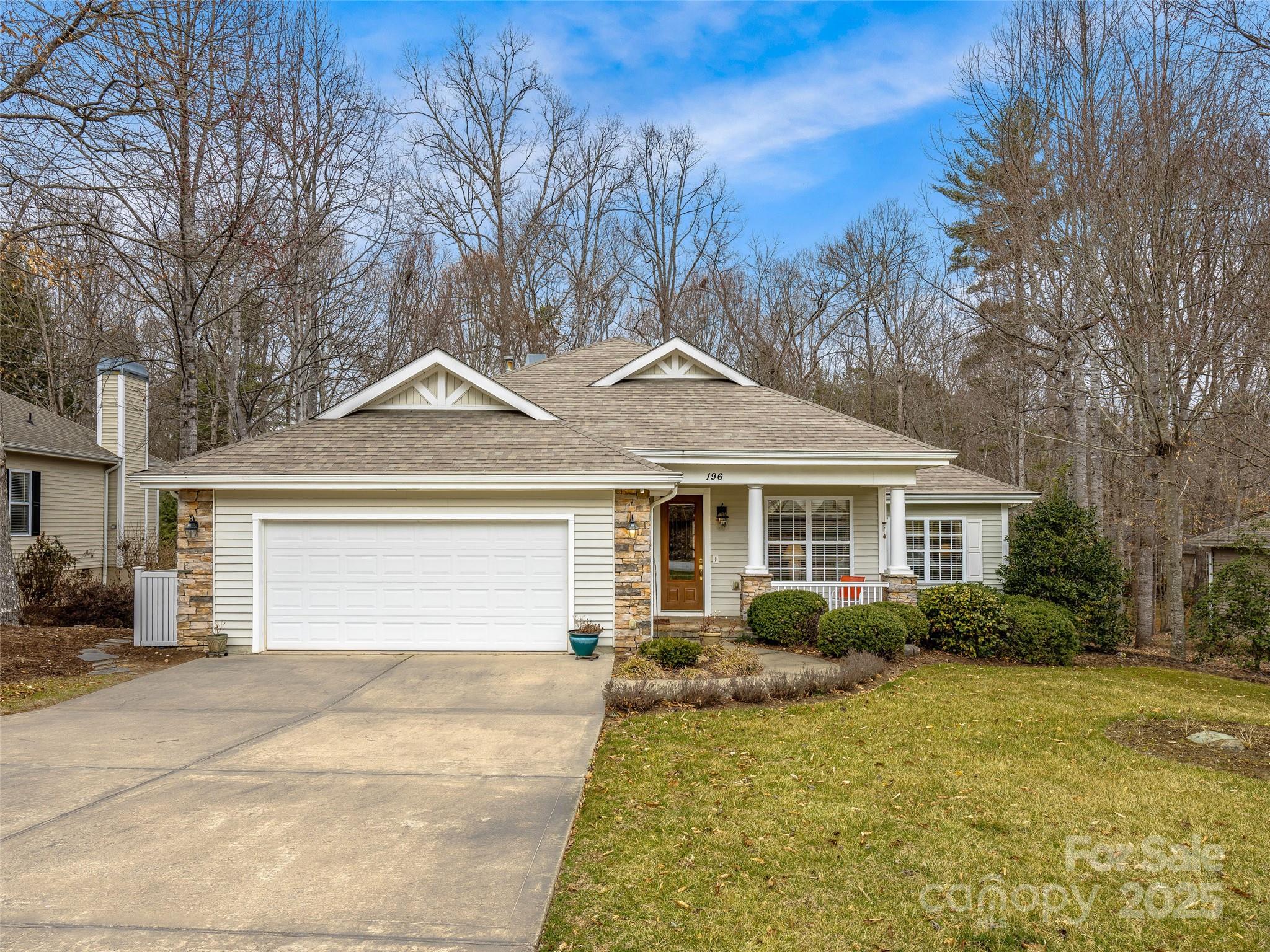 196 Eagle Chase Lane Property Photo