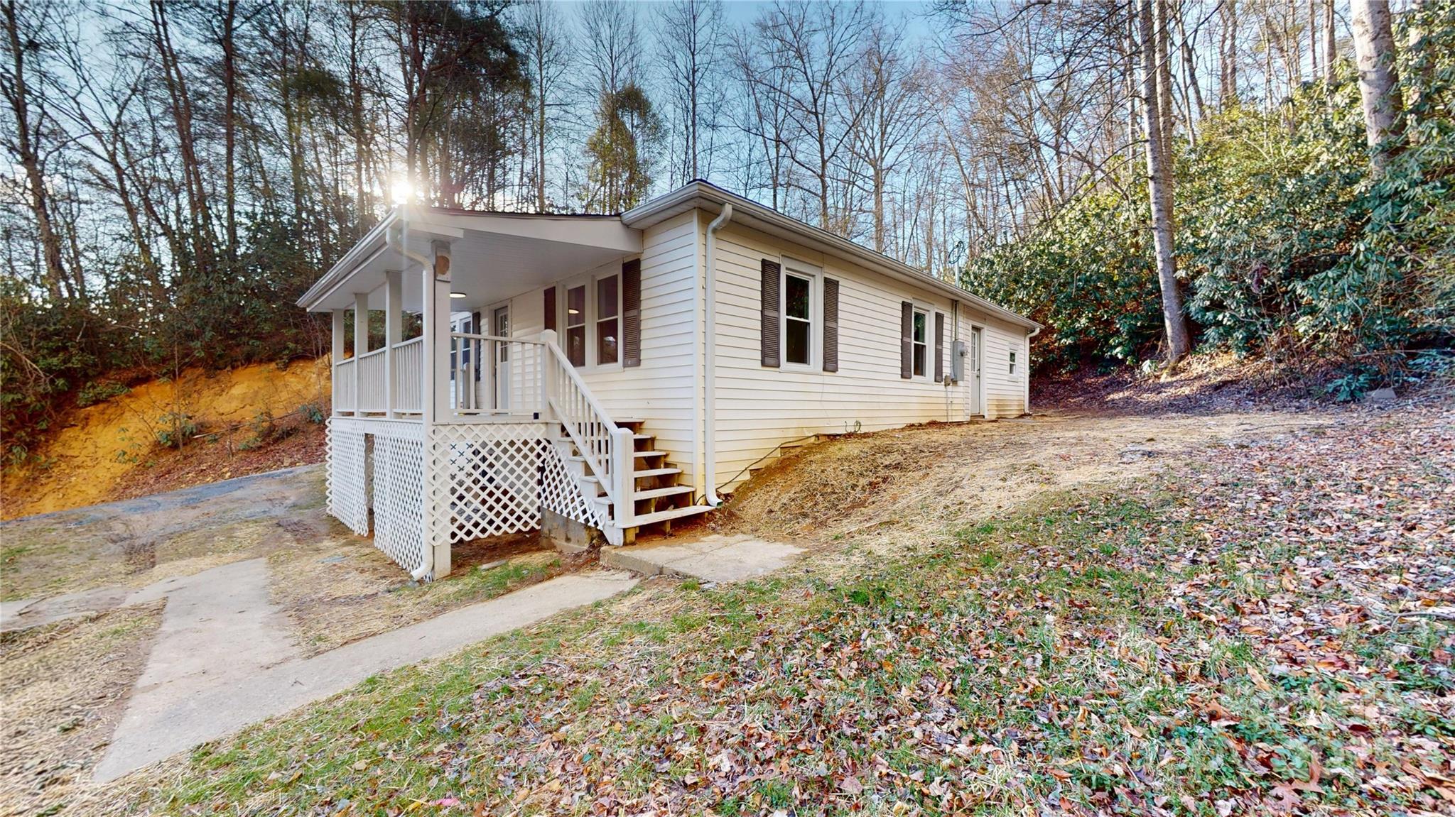 734 Moffitt Hill Road Property Photo