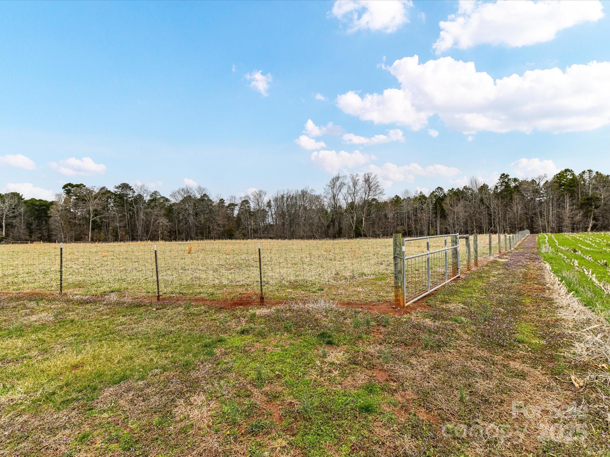 6399 Alexander Road 3 Property Photo 15