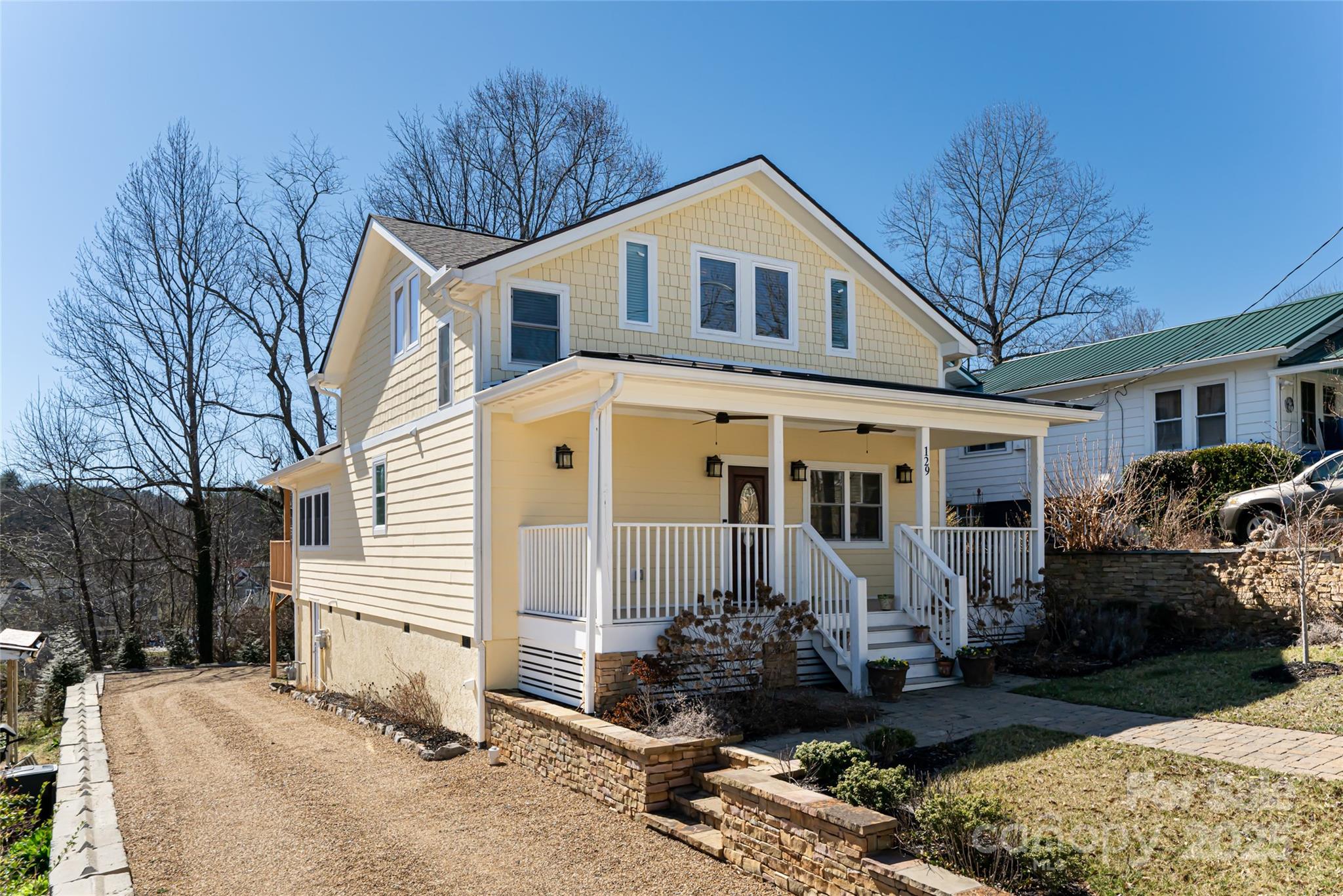 129 West Lane Property Photo
