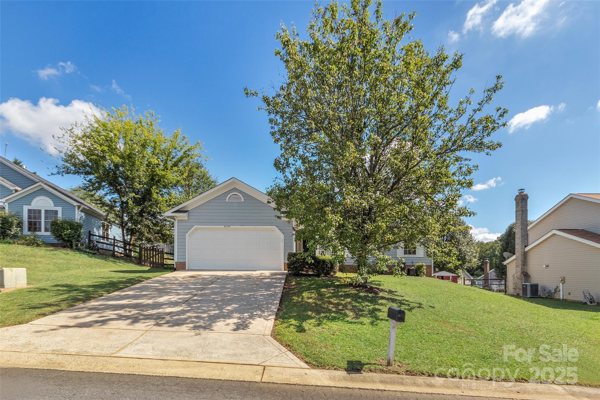 7121 Lanark Court Property Photo