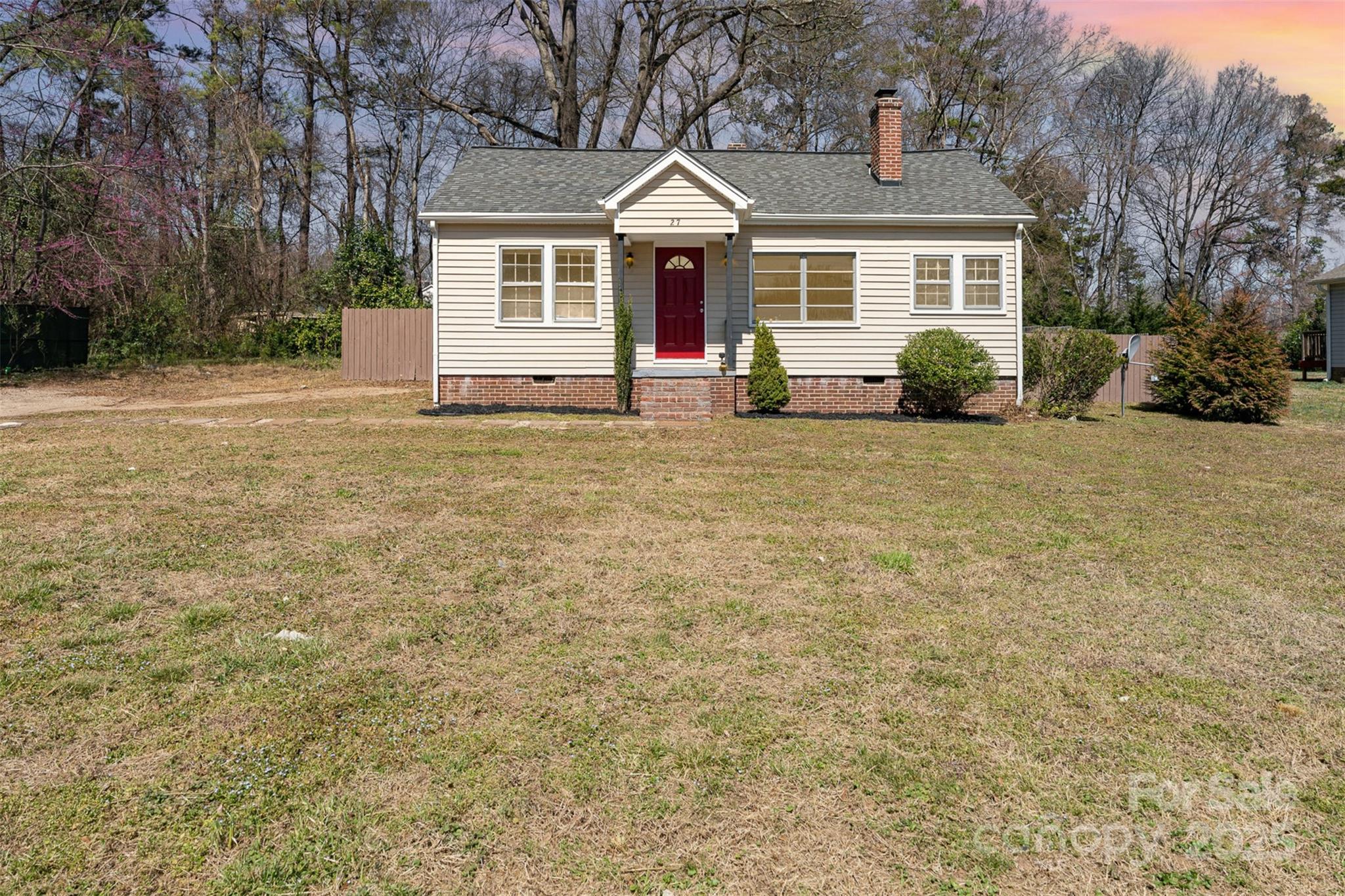 27 Liske Avenue Property Photo