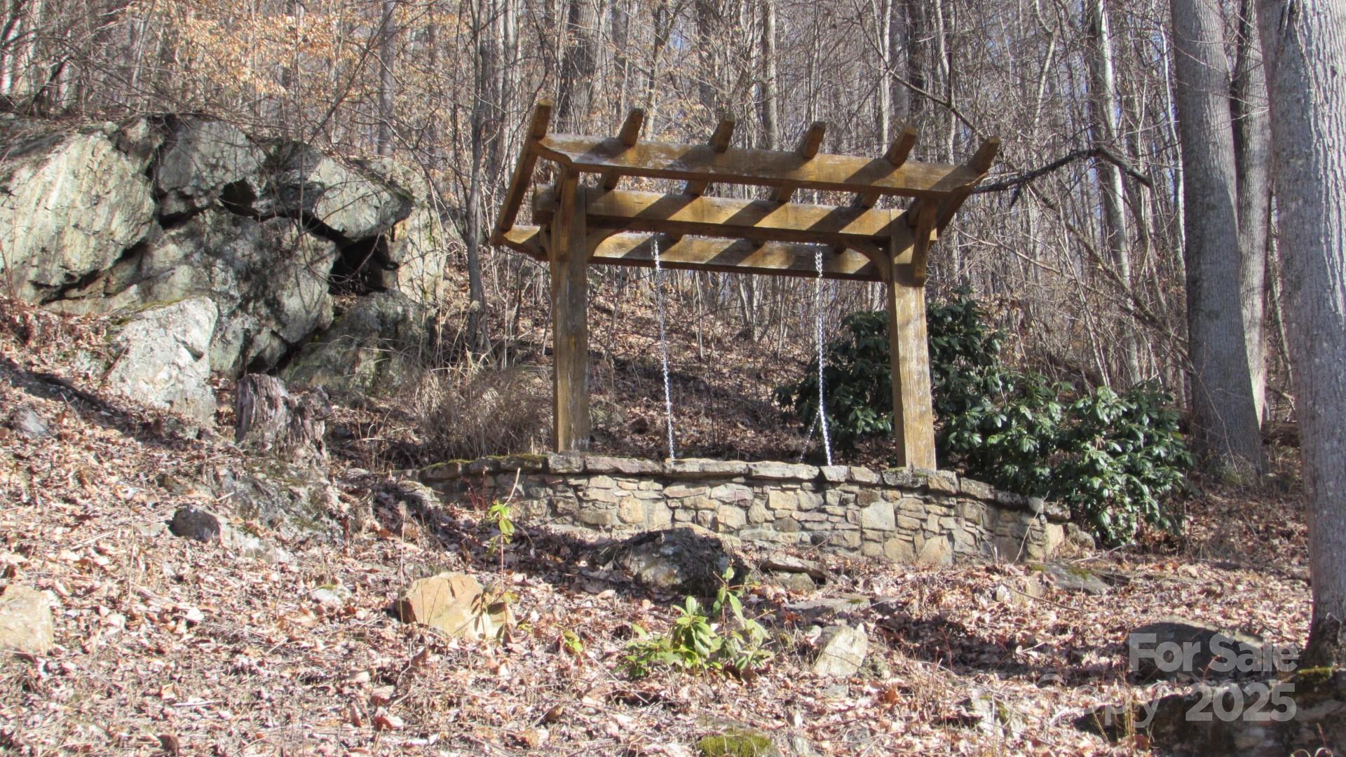 E- 7 Red Wolf Run Property Photo 6