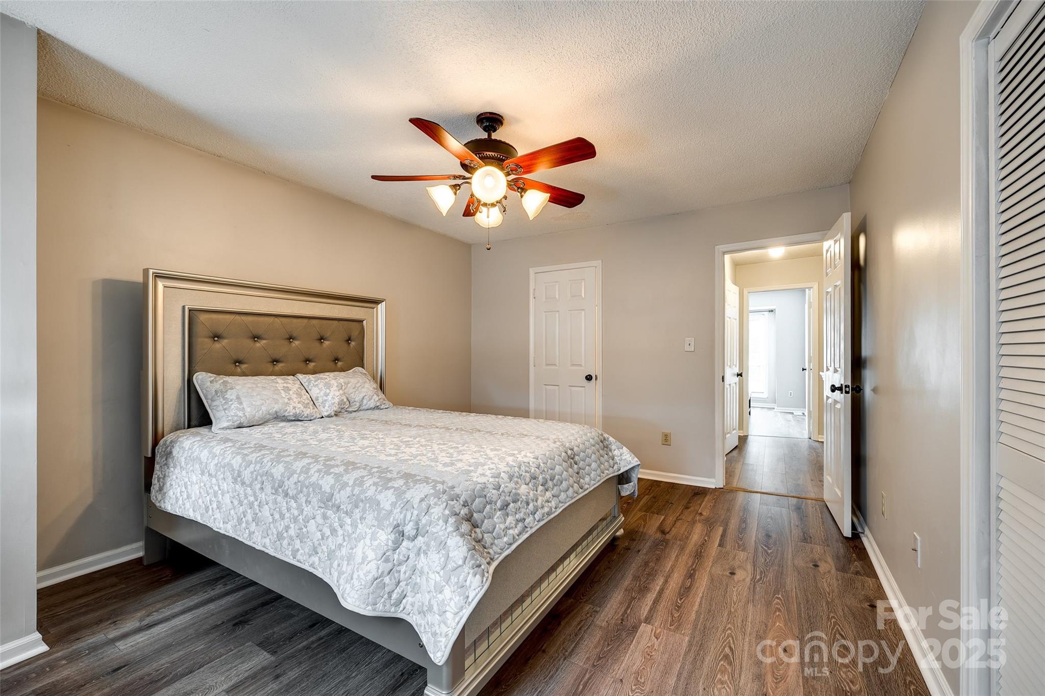 10961 Carmel Crossing Road Property Photo 16