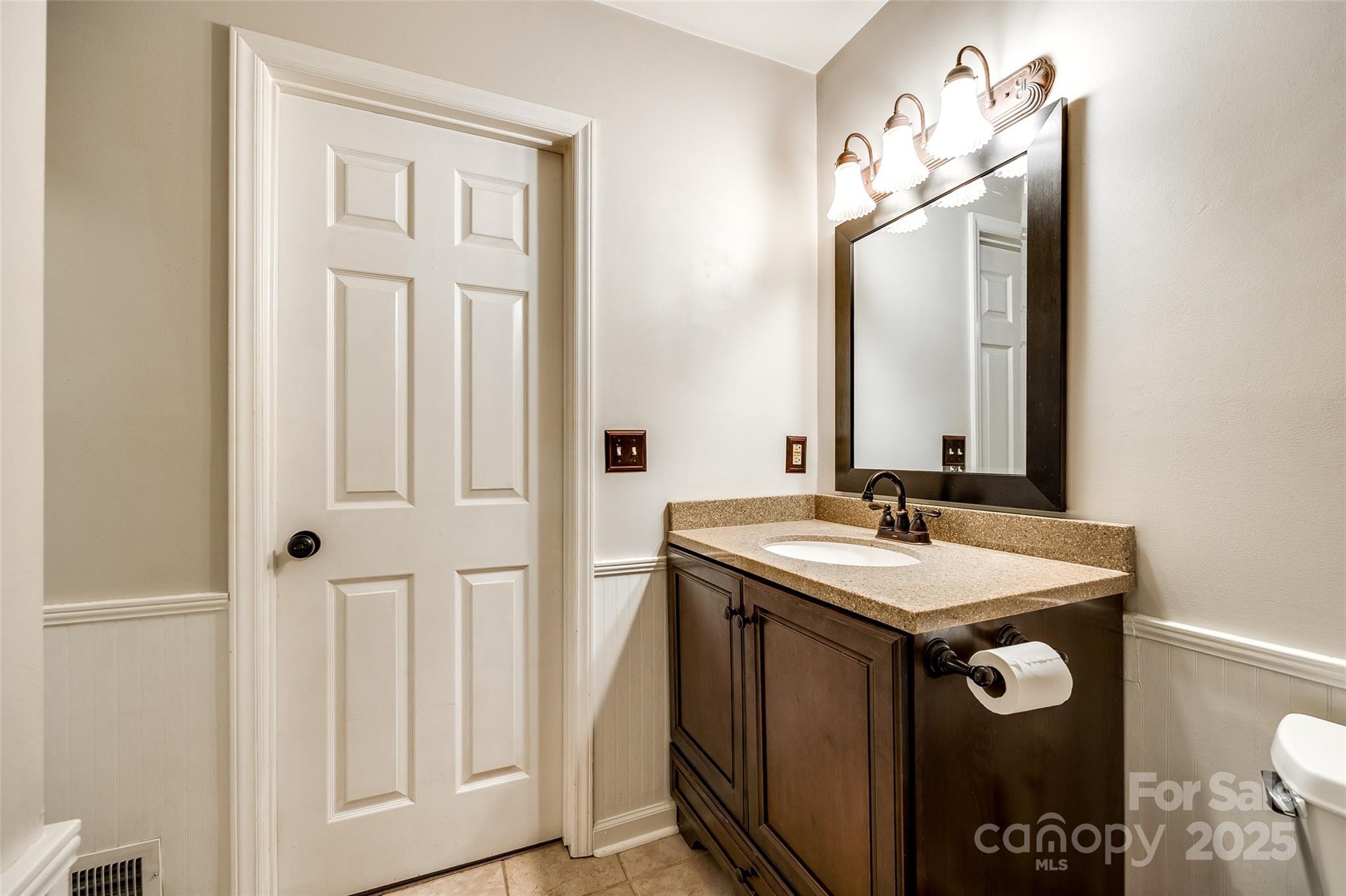10961 Carmel Crossing Road Property Photo 18