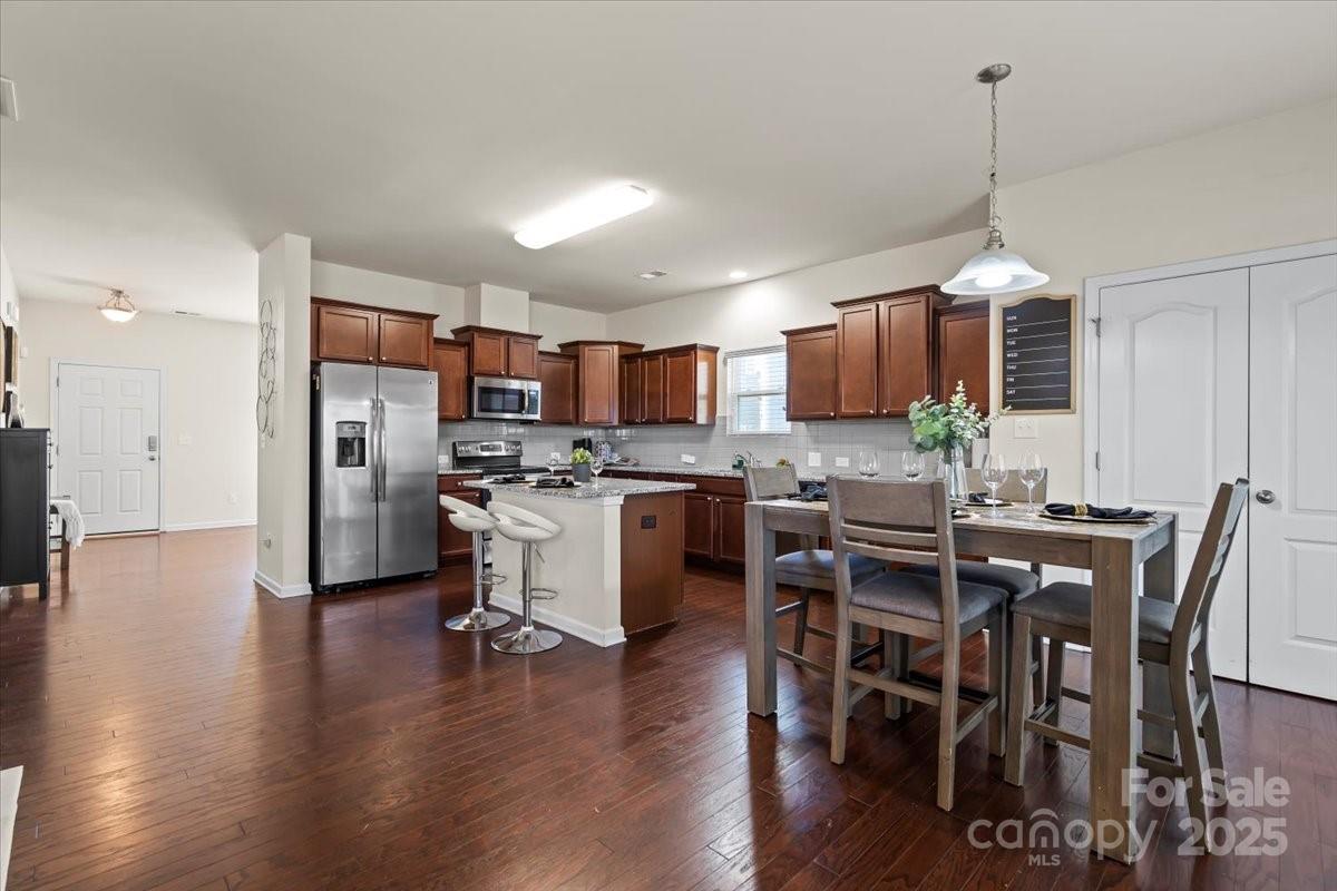 5703 Eleanor Rigby Road Property Photo 11