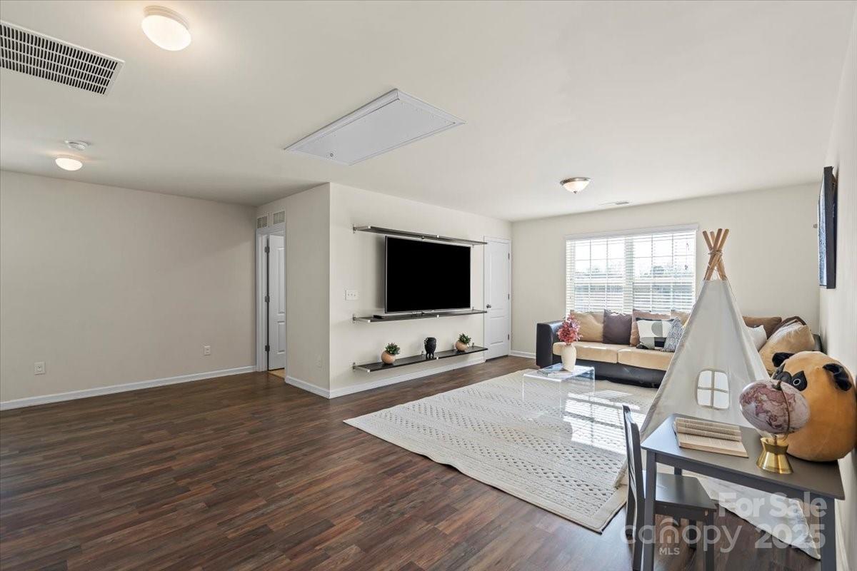 5703 Eleanor Rigby Road Property Photo 23