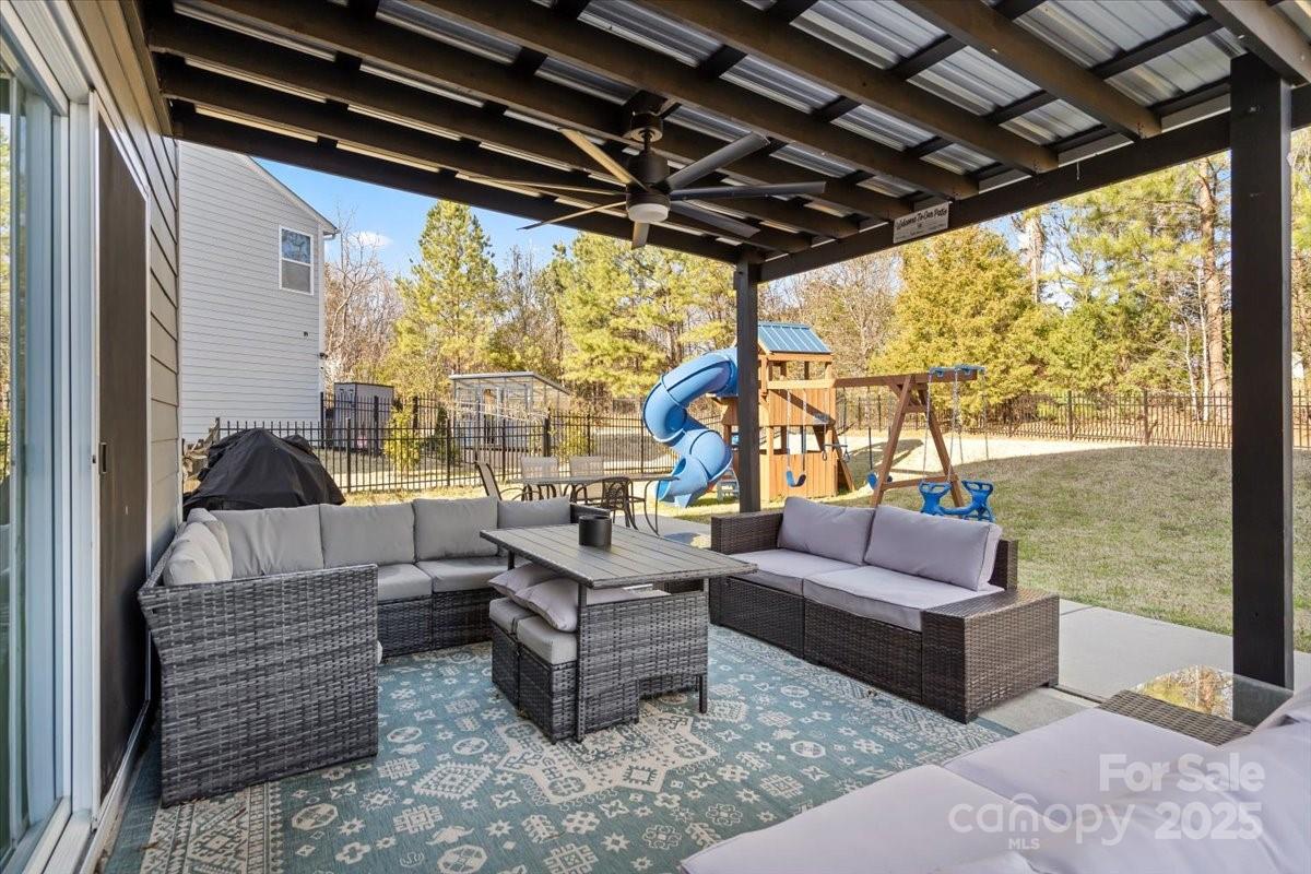 5703 Eleanor Rigby Road Property Photo 36
