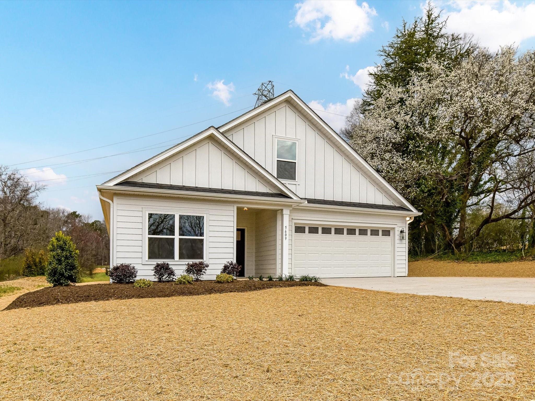 5609 Morgan Mill Road Property Photo