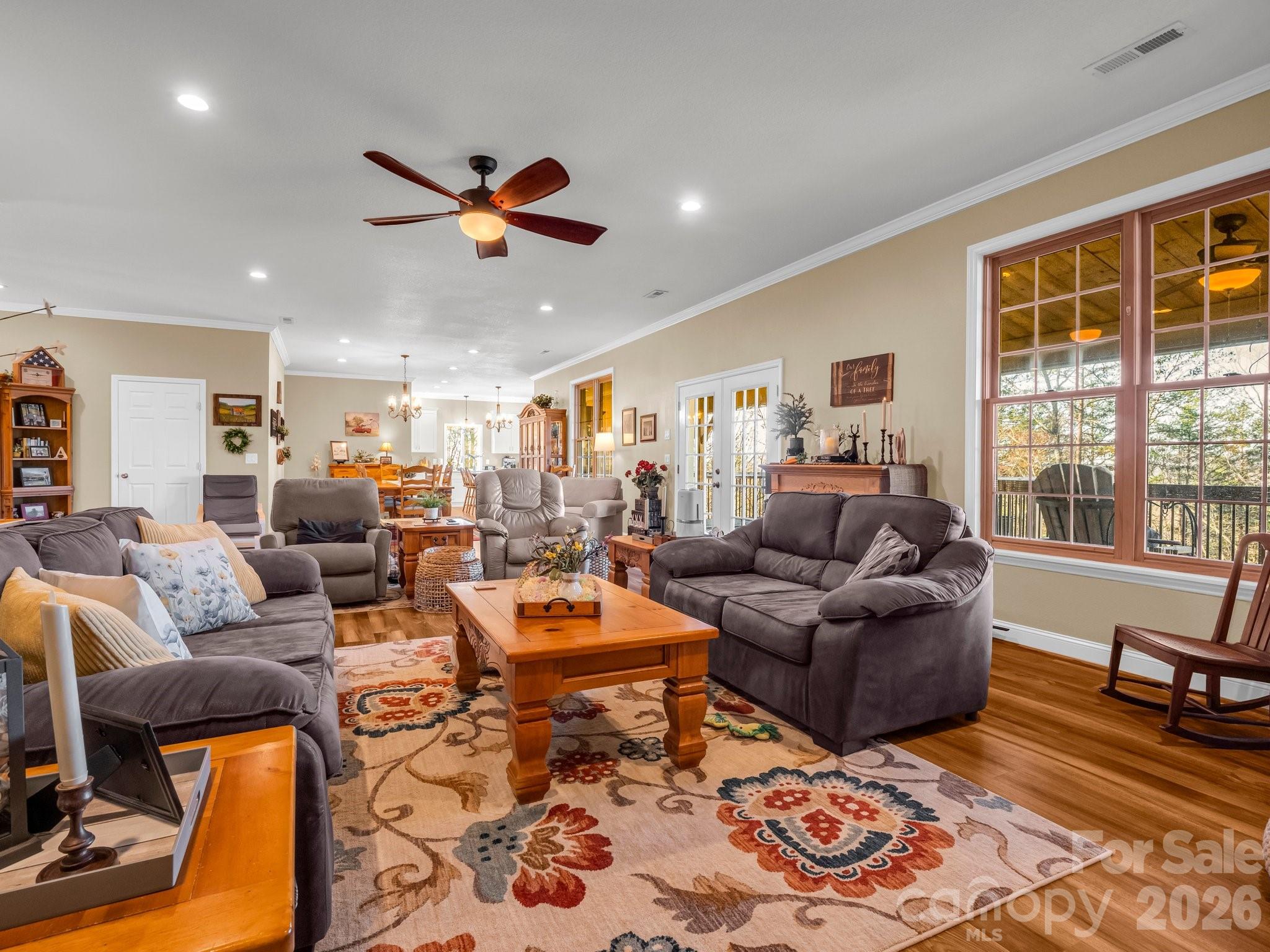 261 Boland Drive Property Photo 10