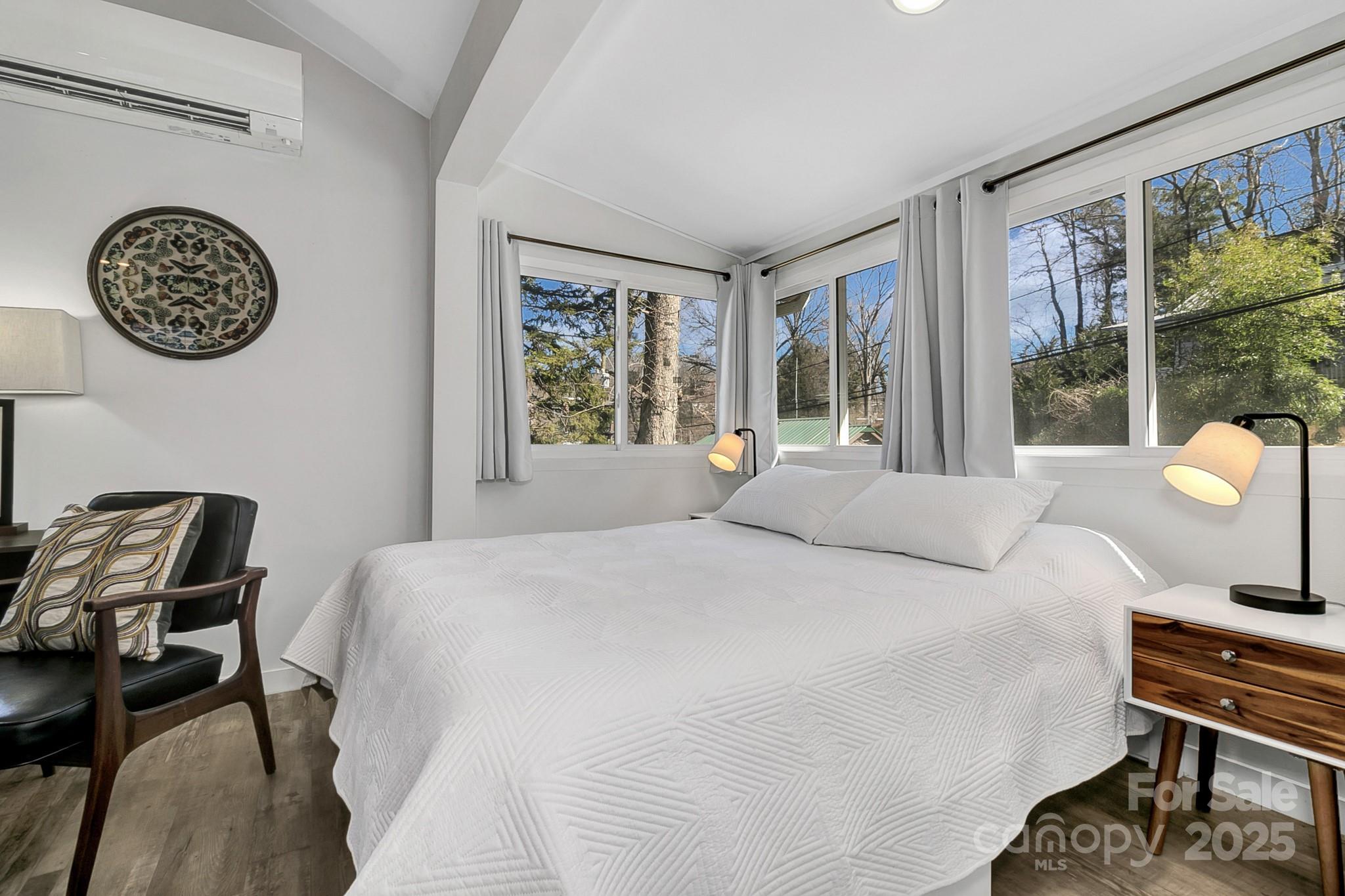 24 Rhododendron Drive Property Photo 11